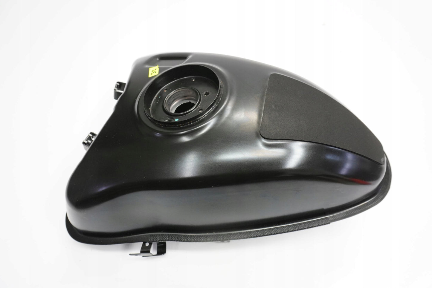 TRIUMPH TRIDENT 660 21- Kraftstofftank Benzintank Fuel Tank 2