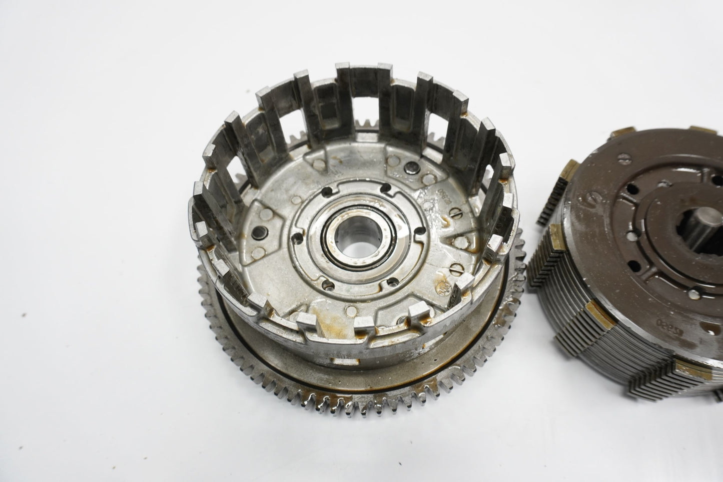 SUZUKI GSX-R 600 750 K4-K5 Kupplung Kupplungskorb Clutch 6