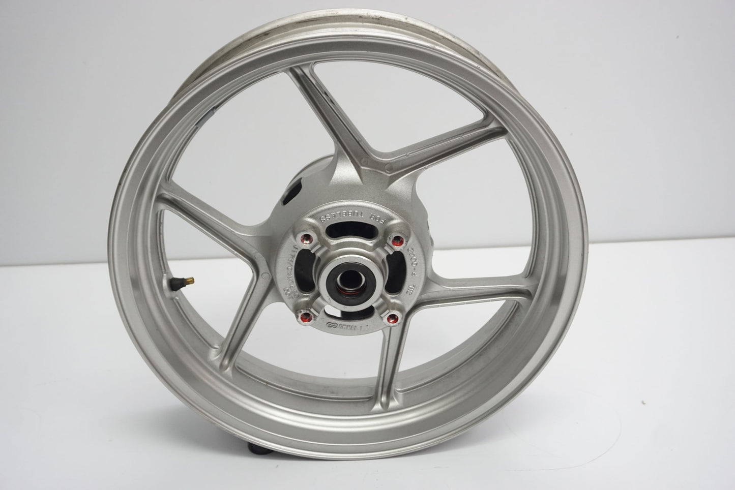 KAWASAKI VERSYS 650 07-09 Felge hinten Wheel Hinterrad 7