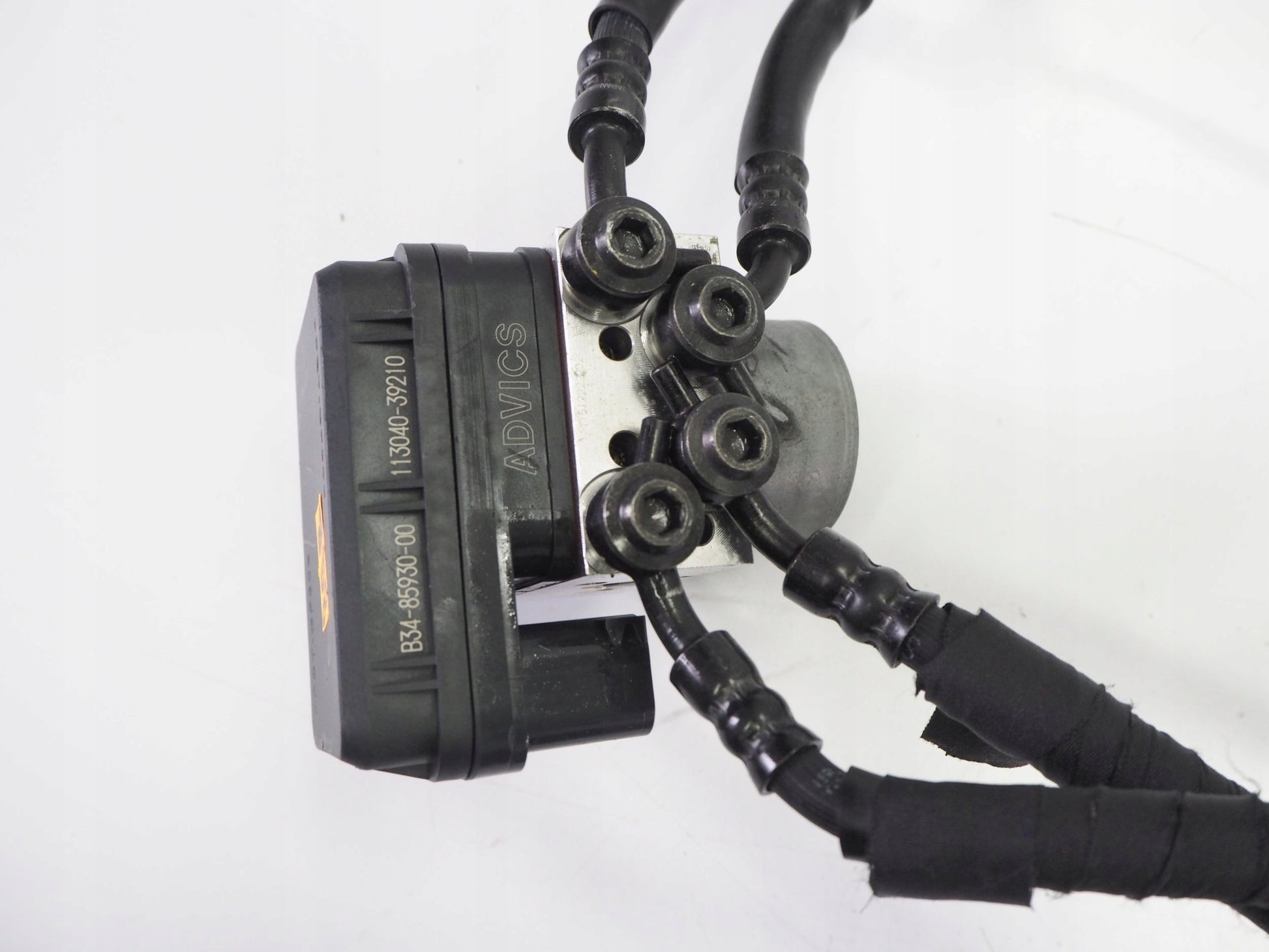 YAMAHA XSR-700 16-18 ABS Pumpe Druckmodulator 4