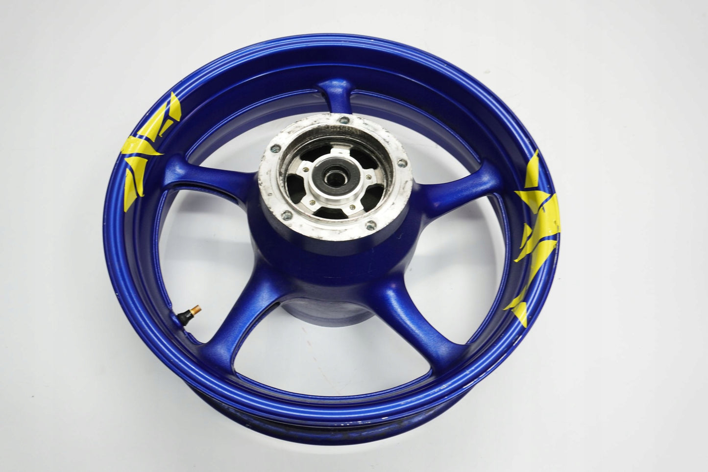 YAMAHA XJ6 N 09-16 Felge hinten Wheel Hinterrad 2