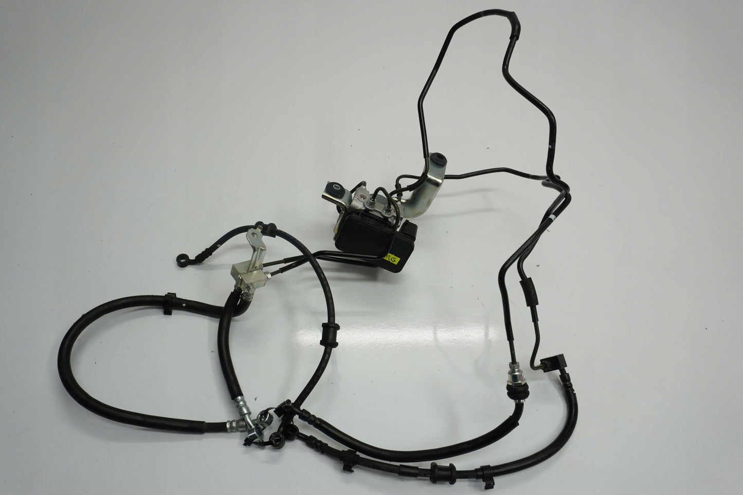 SUZUKI GSX-S 750 17-23 ABS Pumpe Druckmodulator 5