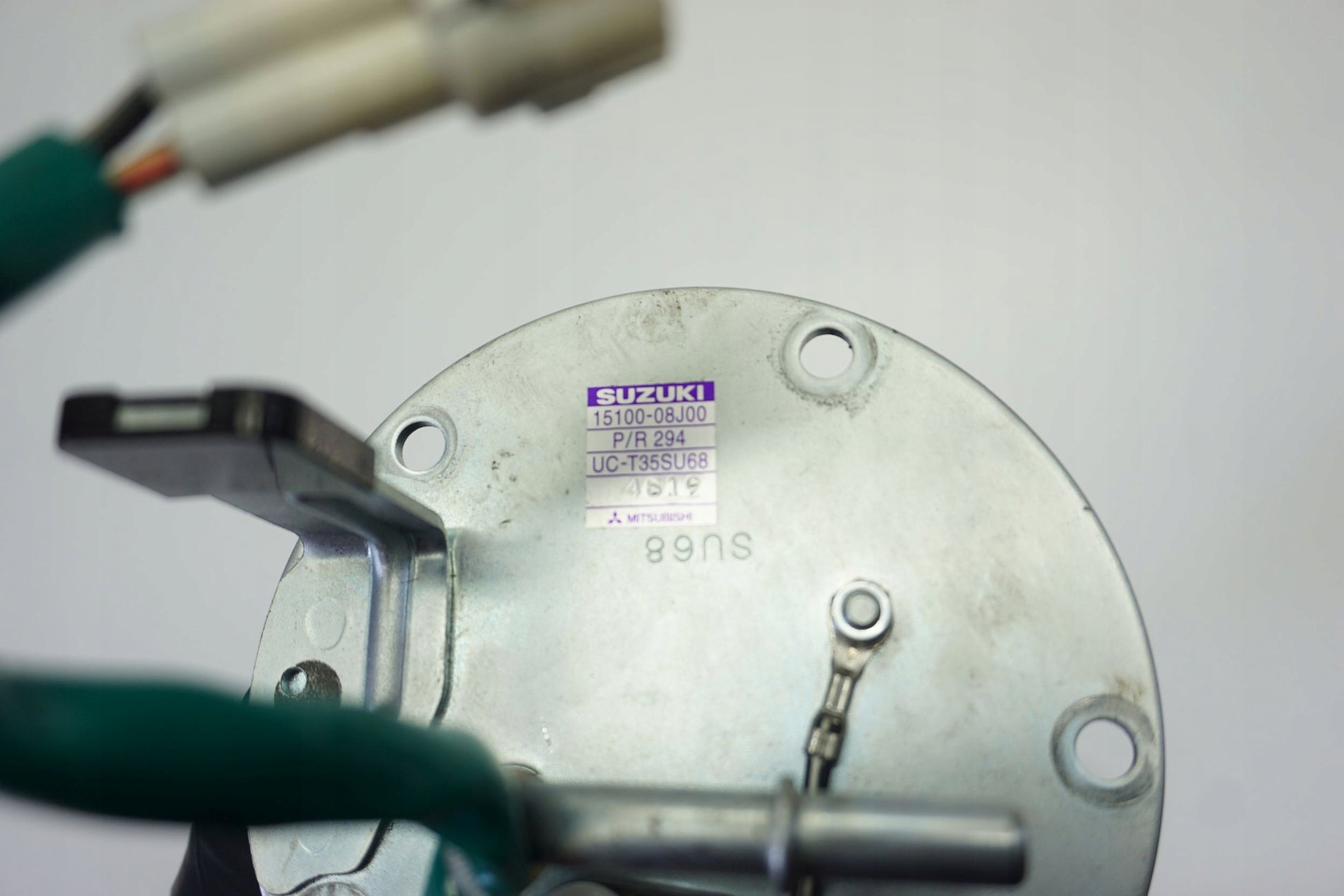 SUZUKI GSR 750 11-16 Benzinpumpe Kraftstoffpumpe Fuel Pump 4