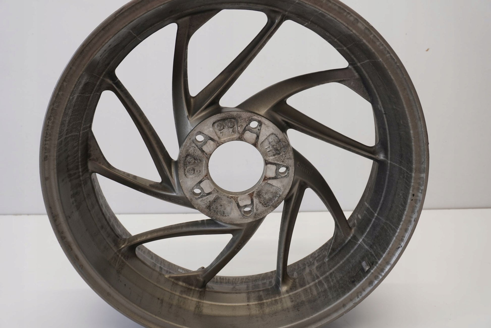 BMW K 1600 GTL 17-19 Felge hinten Wheel Hinterrad 6