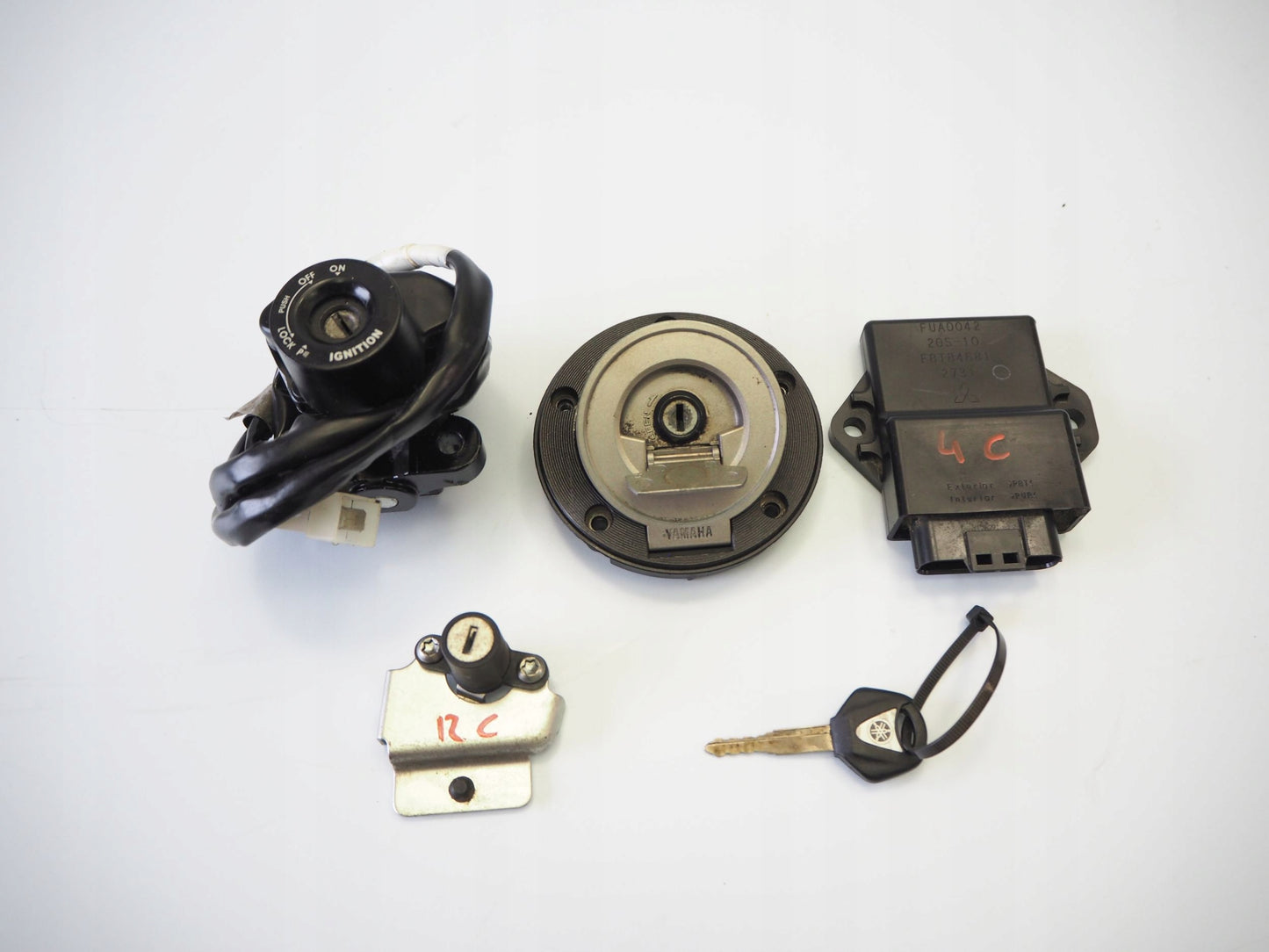 YAMAHA XJ6 N 09-16 Schlosssatz Zündschloss Lock Set