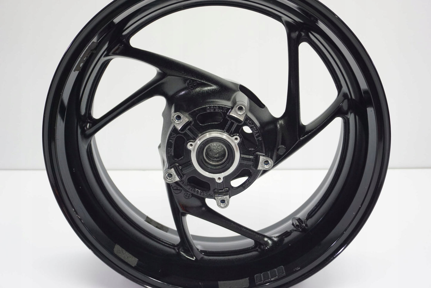 SUZUKI GSX-S 1000 GT 22- Felge hinten Wheel Hinterrad 2