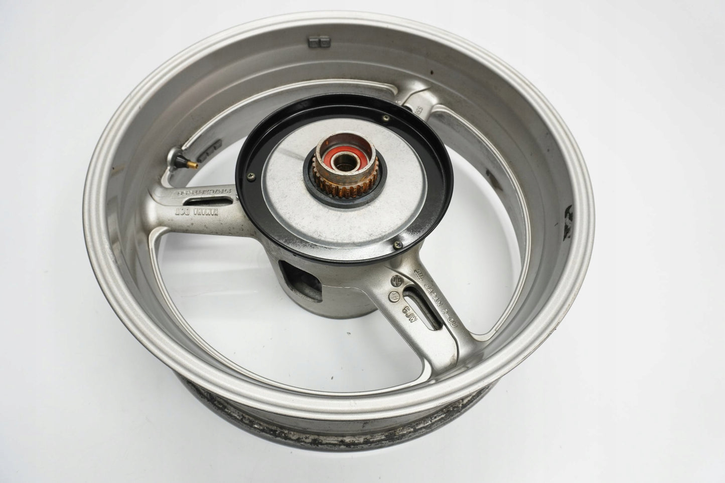 YAMAHA FJR 1300 01-05 Felge hinten Wheel Hinterrad 3