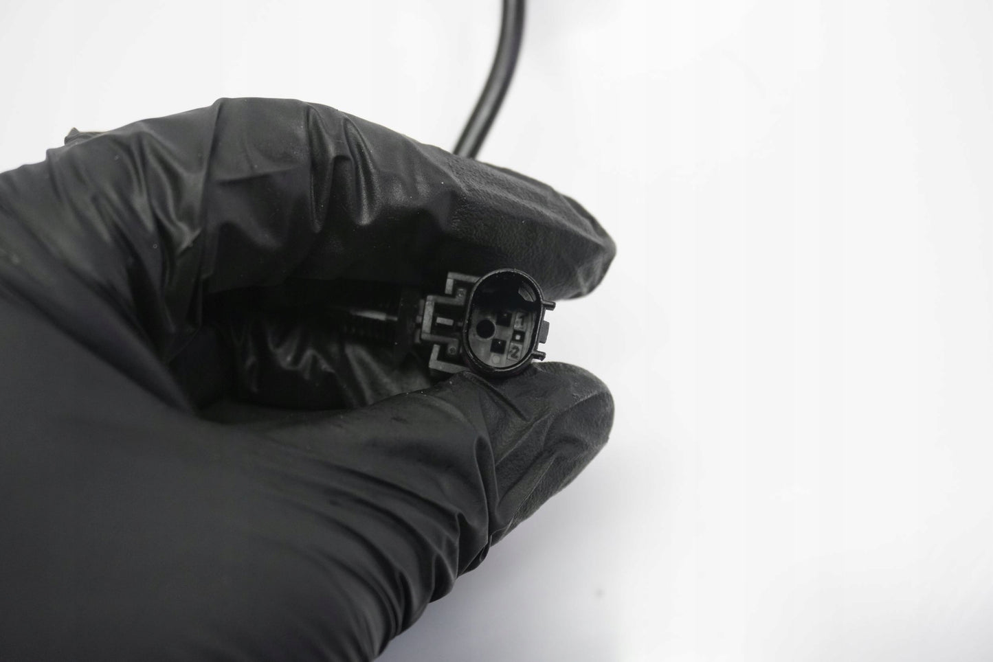 DUCATI 1199 PANIGALE 12-15 ABS Sensor vorne 2