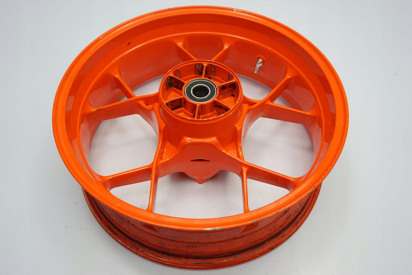 KTM 890 DUKE R 20- Felge hinten Wheel Hinterrad 8