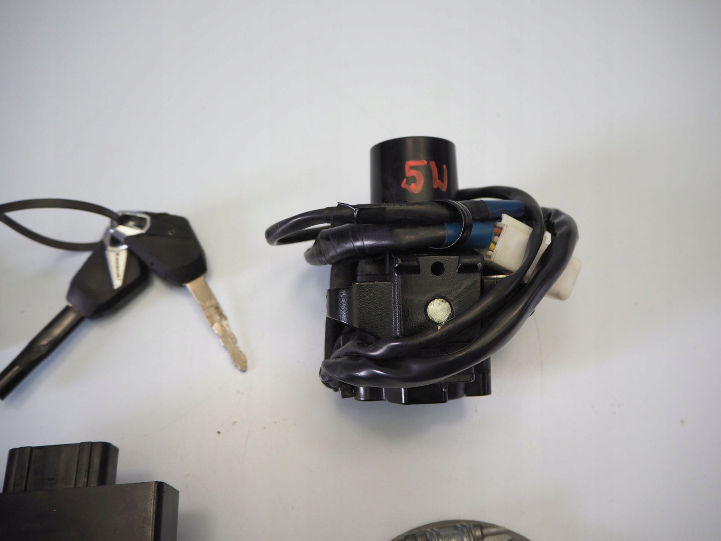 KAWASAKI Z1000 14-19 Schlosssatz Zündschloss Lock Set 8