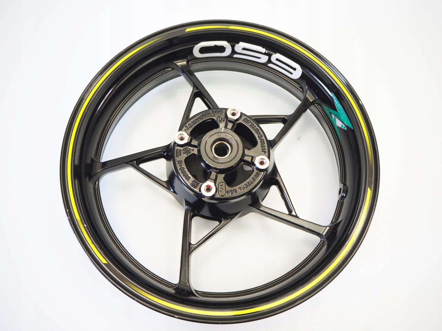 KAWASAKI Z 650 17-19 Felge hinten Wheel Hinterrad 5