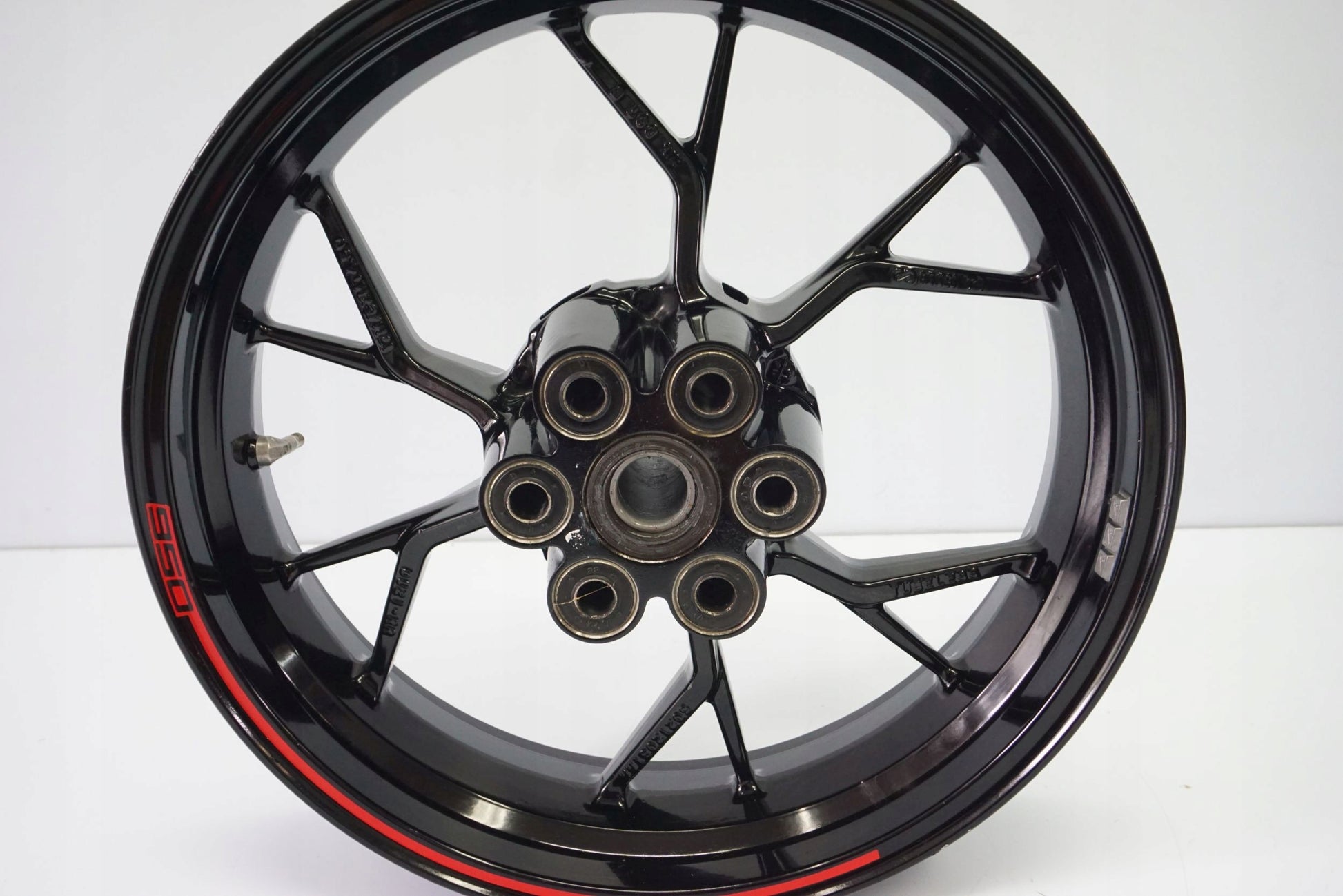 DUCATI MULTISTRADA 950 19- Felge hinten Wheel Hinterrad 2