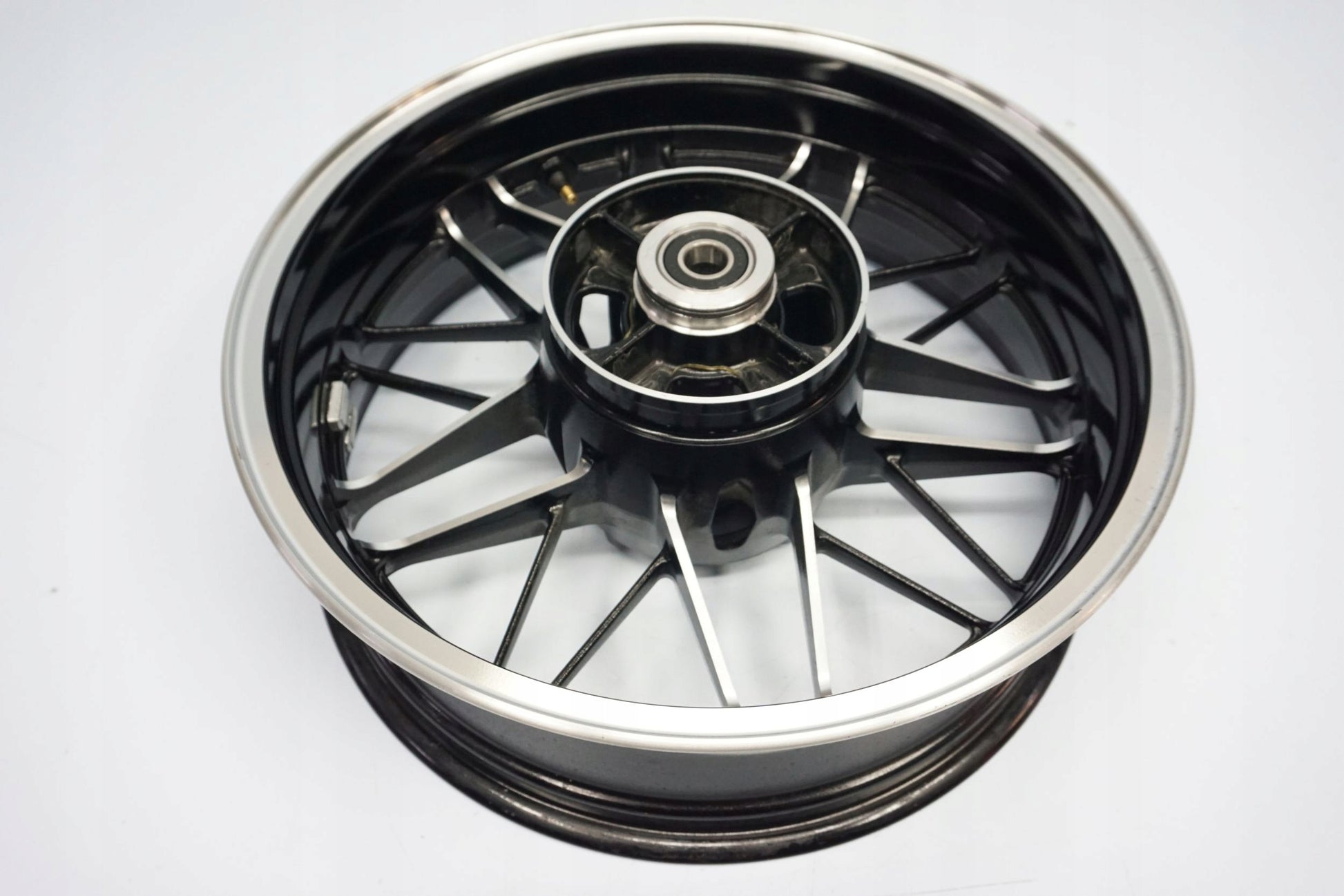 KAWASAKI Z 900 RS CAFE 18-22 Felge hinten Wheel Hinterrad 6