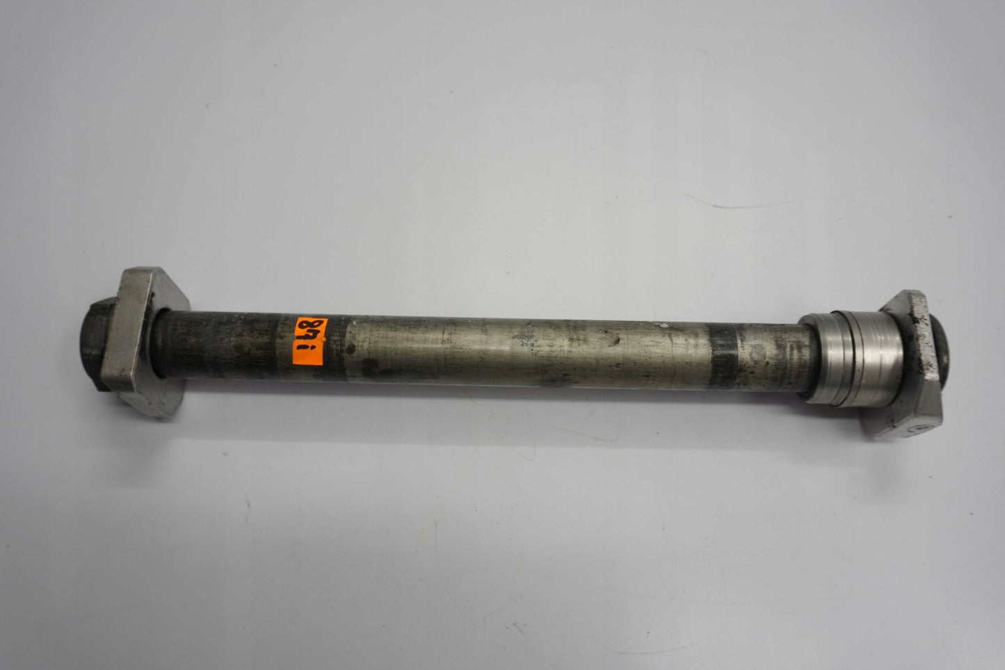SUZUKI GSX-R 1000 K7-K8 Hinterachse Achse hinten Radachse rear axle 3