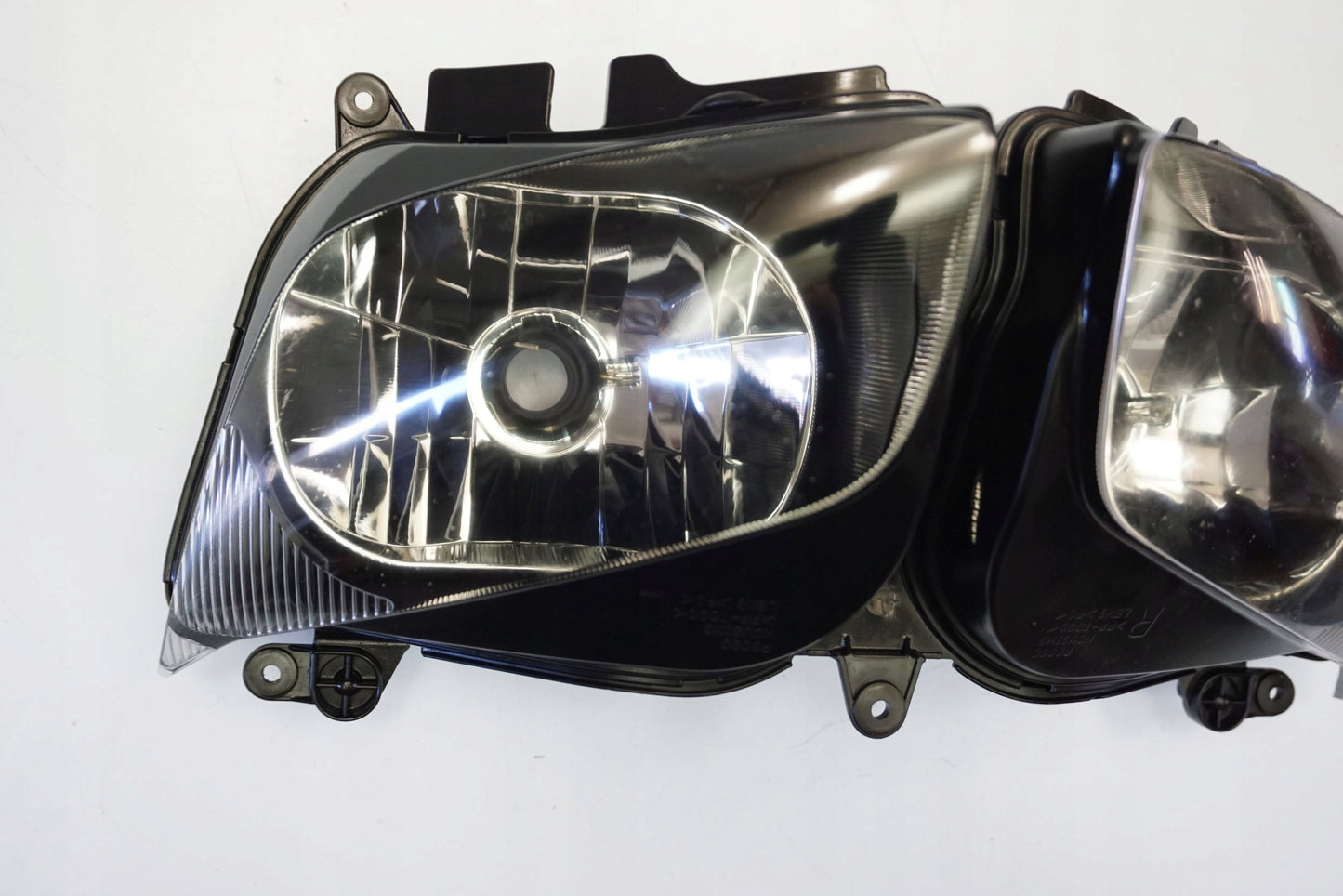 YAMAHA FZ1 1000 S FAZER RN16 06-15 Scheinwerfer Headlight