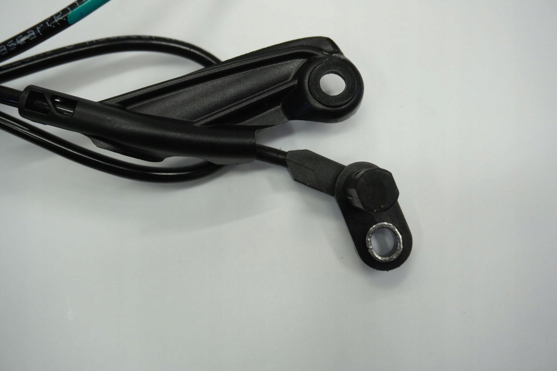 TRIUMPH ROCKET 3 R 20- ABS Sensor vorne 3