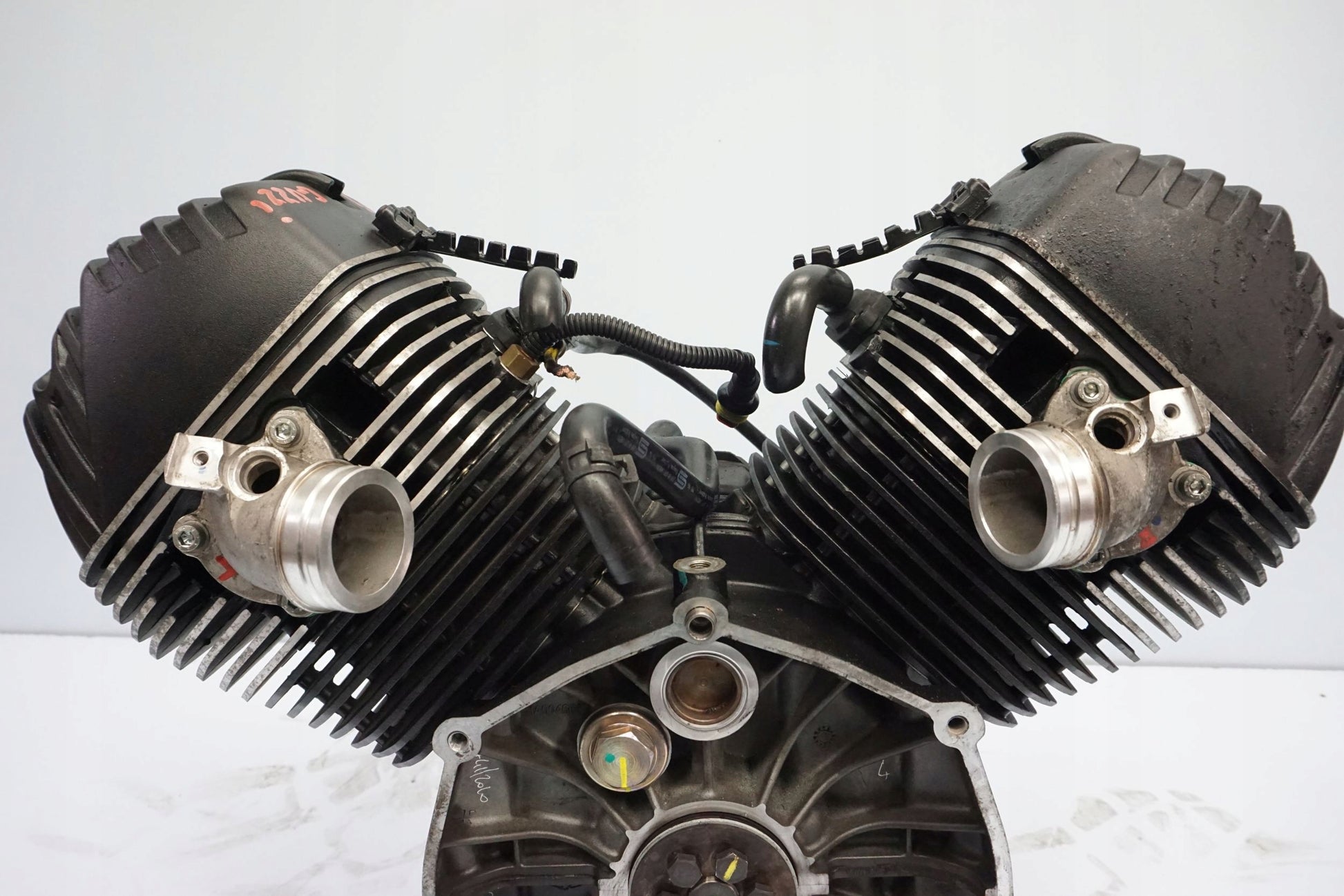 MOTO GUZZI V85 TT 2020 Motor Motorblock Engine 5