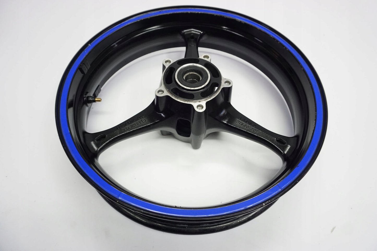 SUZUKI GSX-R 1000 K7-K8 Felge vorne Wheel Vorderrad 5