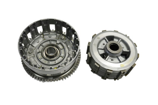 YAMAHA MT-10 16-21 Kupplung Kupplungskorb Clutch 1