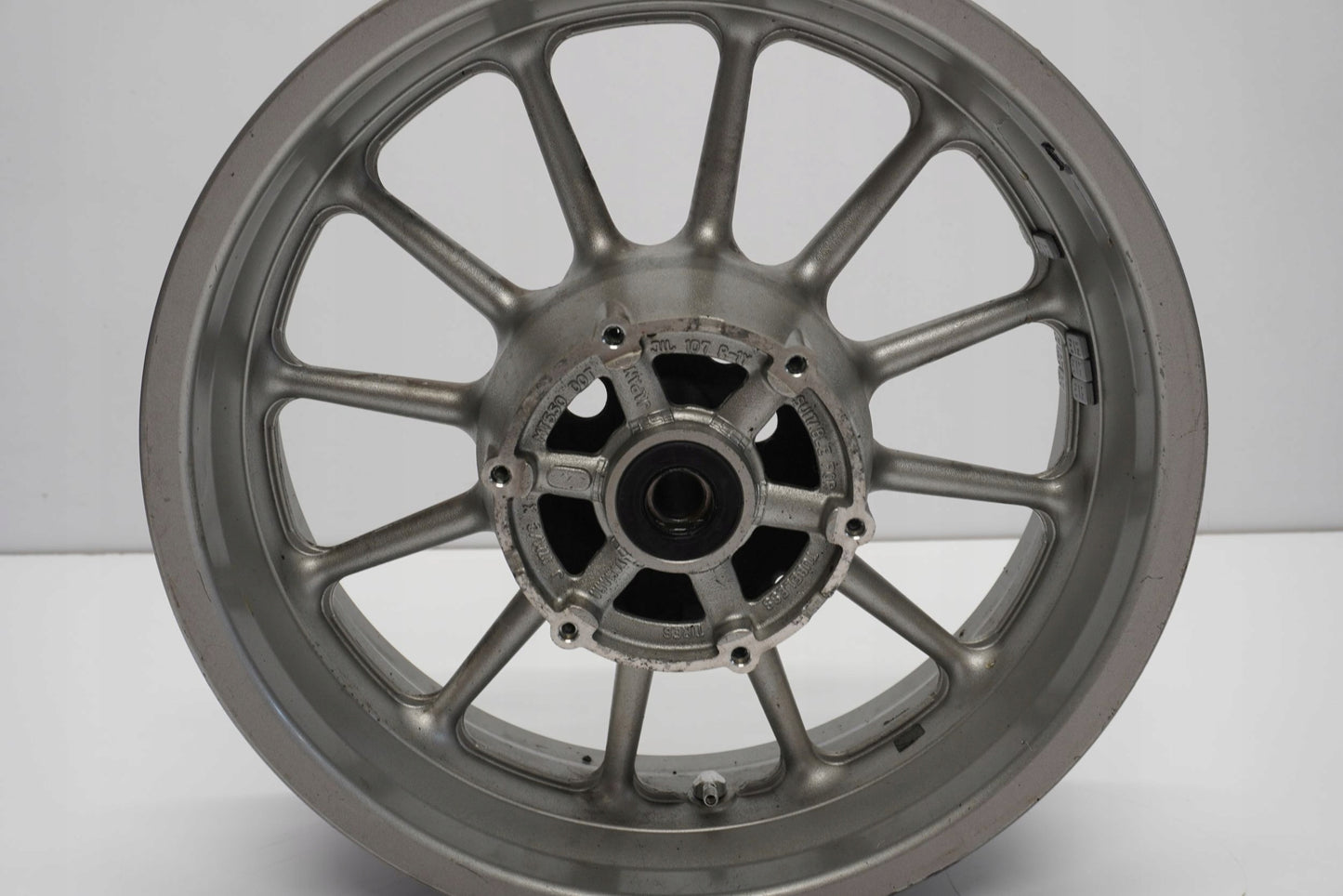 YAMAHA XV 1900 A MIDNIGHT STAR 06-13 Felge hinten Wheel Hinterrad 9