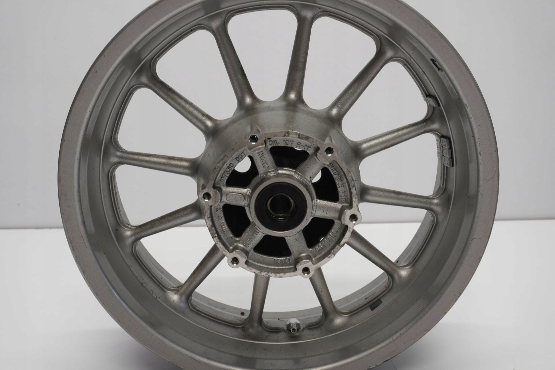 YAMAHA XV 1900 A MIDNIGHT STAR 06-13 Felge hinten Wheel Hinterrad 9