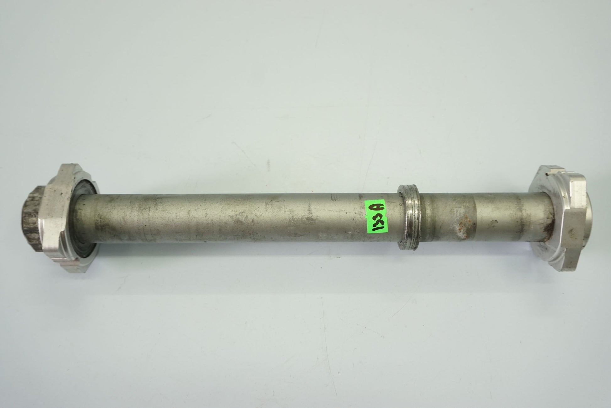 DUCATI MULTISTRADA 950 19- Hinterachse Achse hinten Radachse rear axle 2