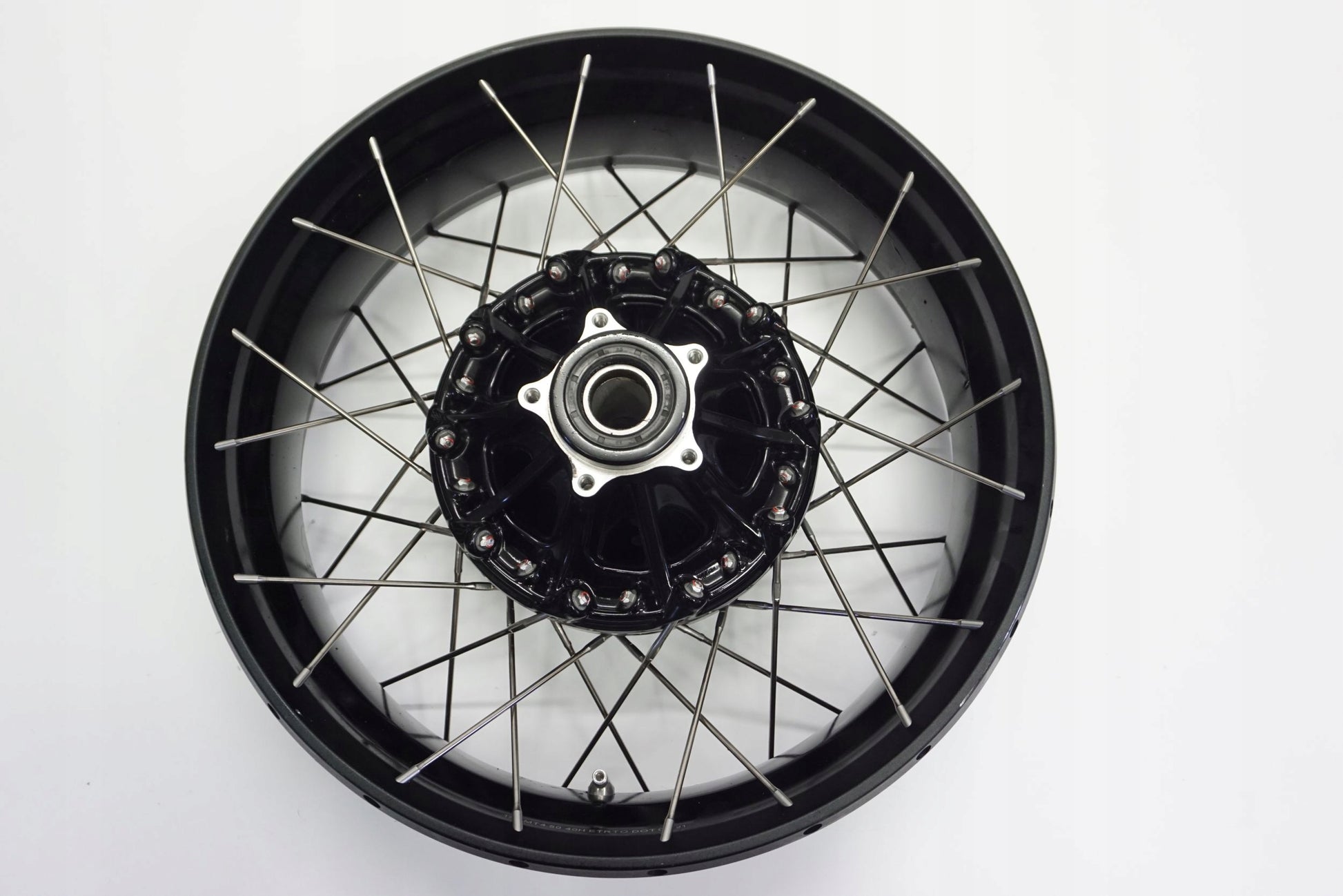 DUCATI MULTISTRADA V4 S 21- Felge hinten Wheel Hinterrad 3