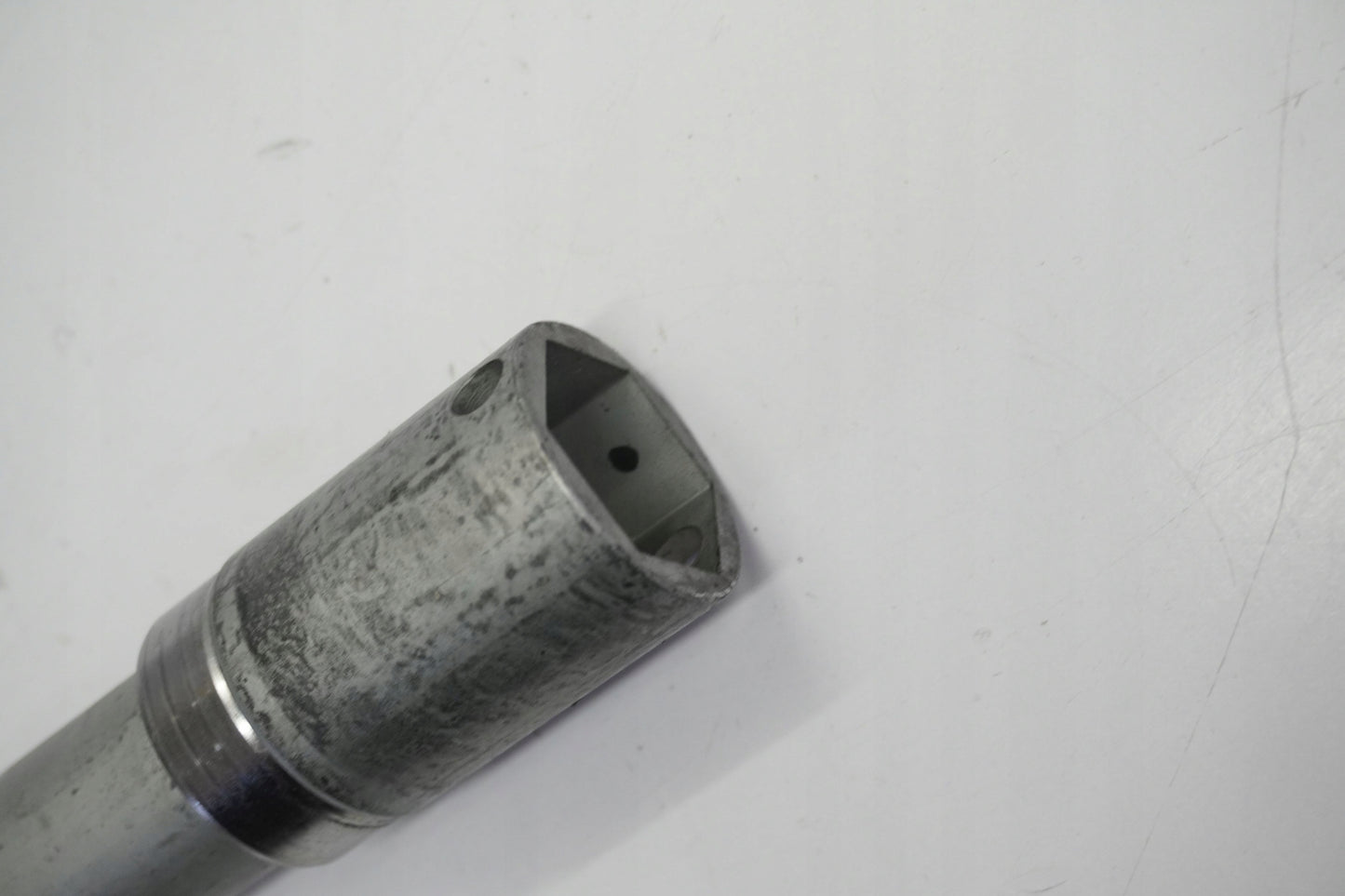 HONDA CB 1000 R SC80 Vorderachse Achse vorne Radachse front axle 5