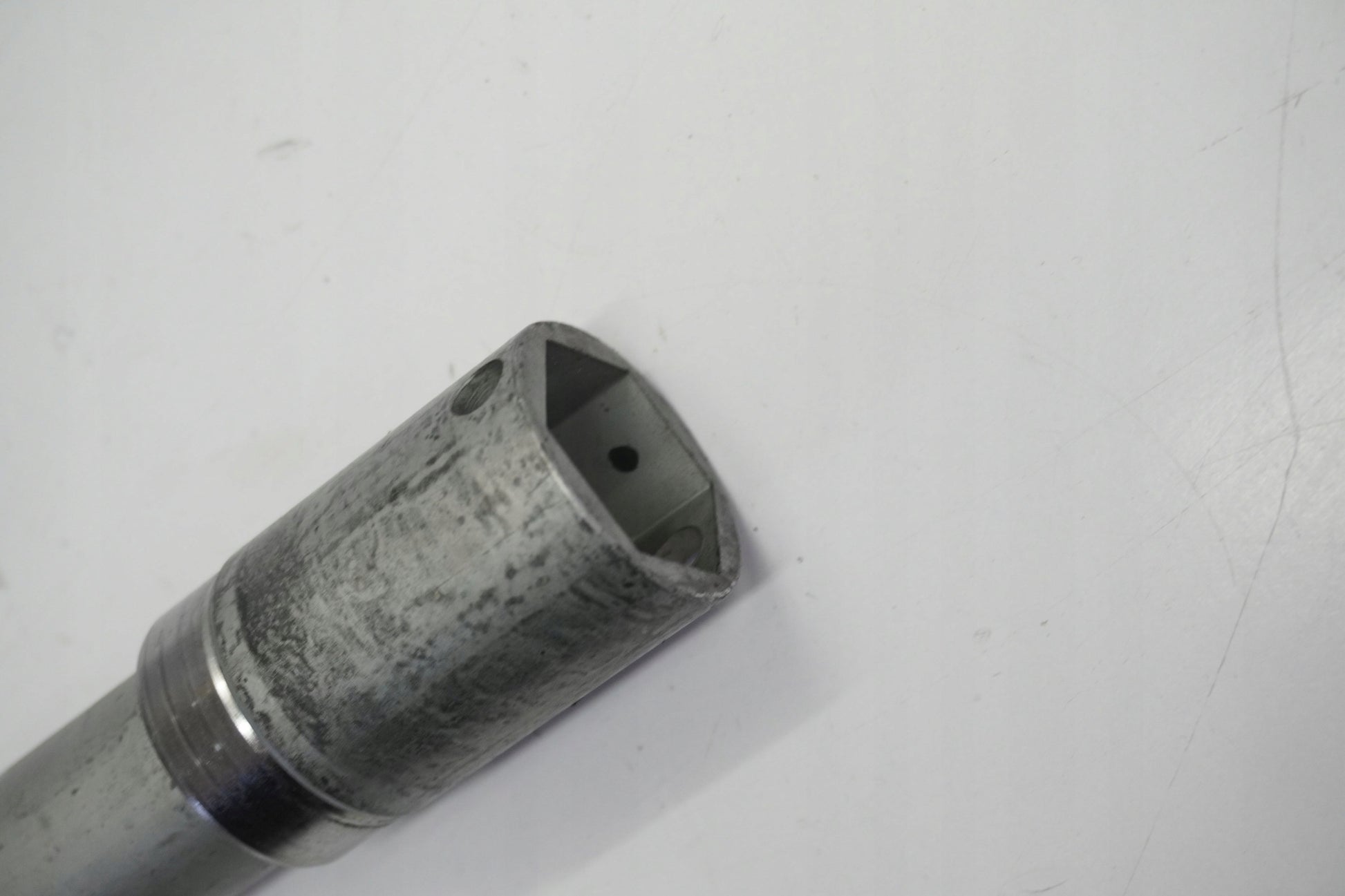 HONDA CB 1000 R SC80 Vorderachse Achse vorne Radachse front axle 5