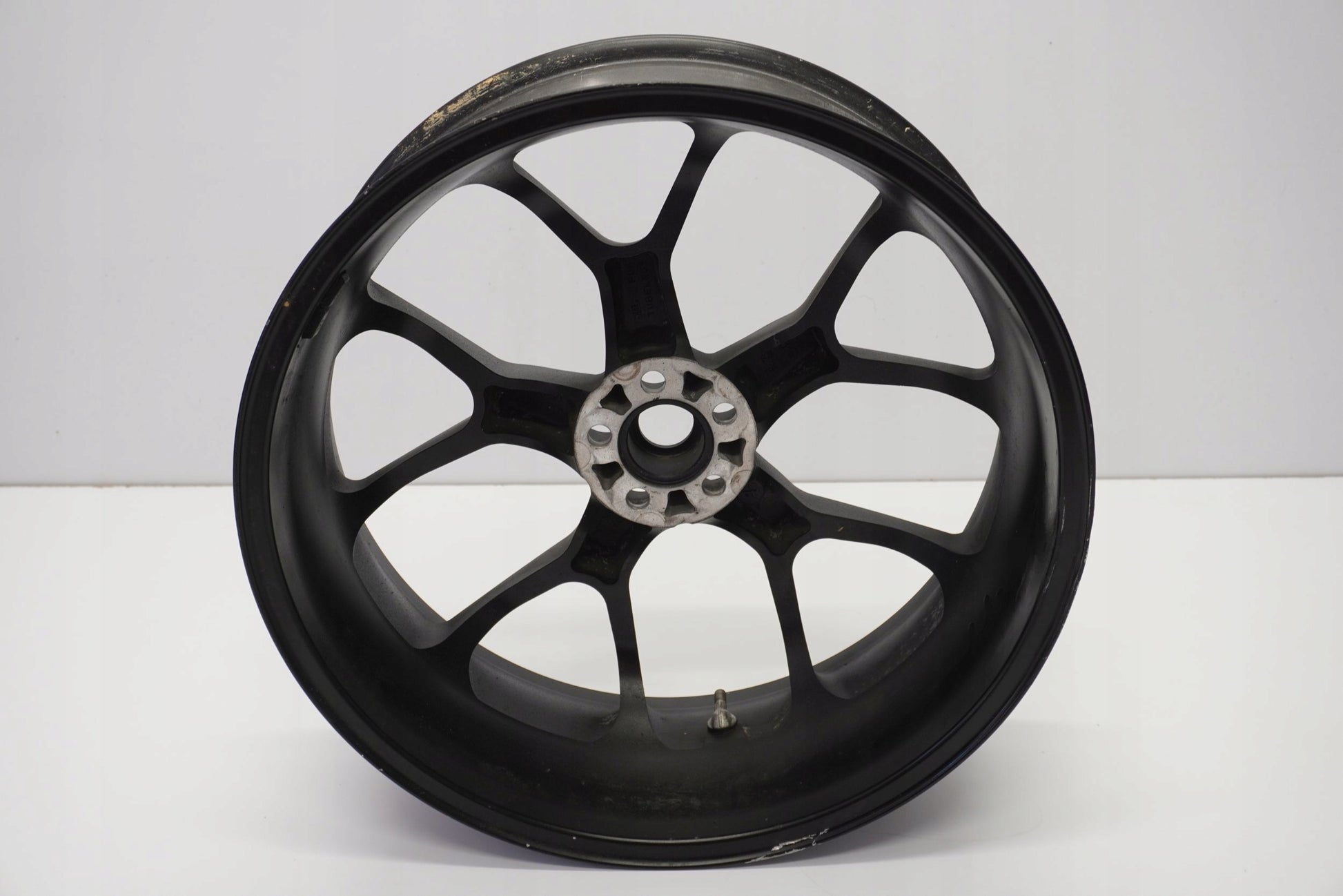 HONDA CB 1000 R SC80 Felge hinten Wheel Hinterrad 3