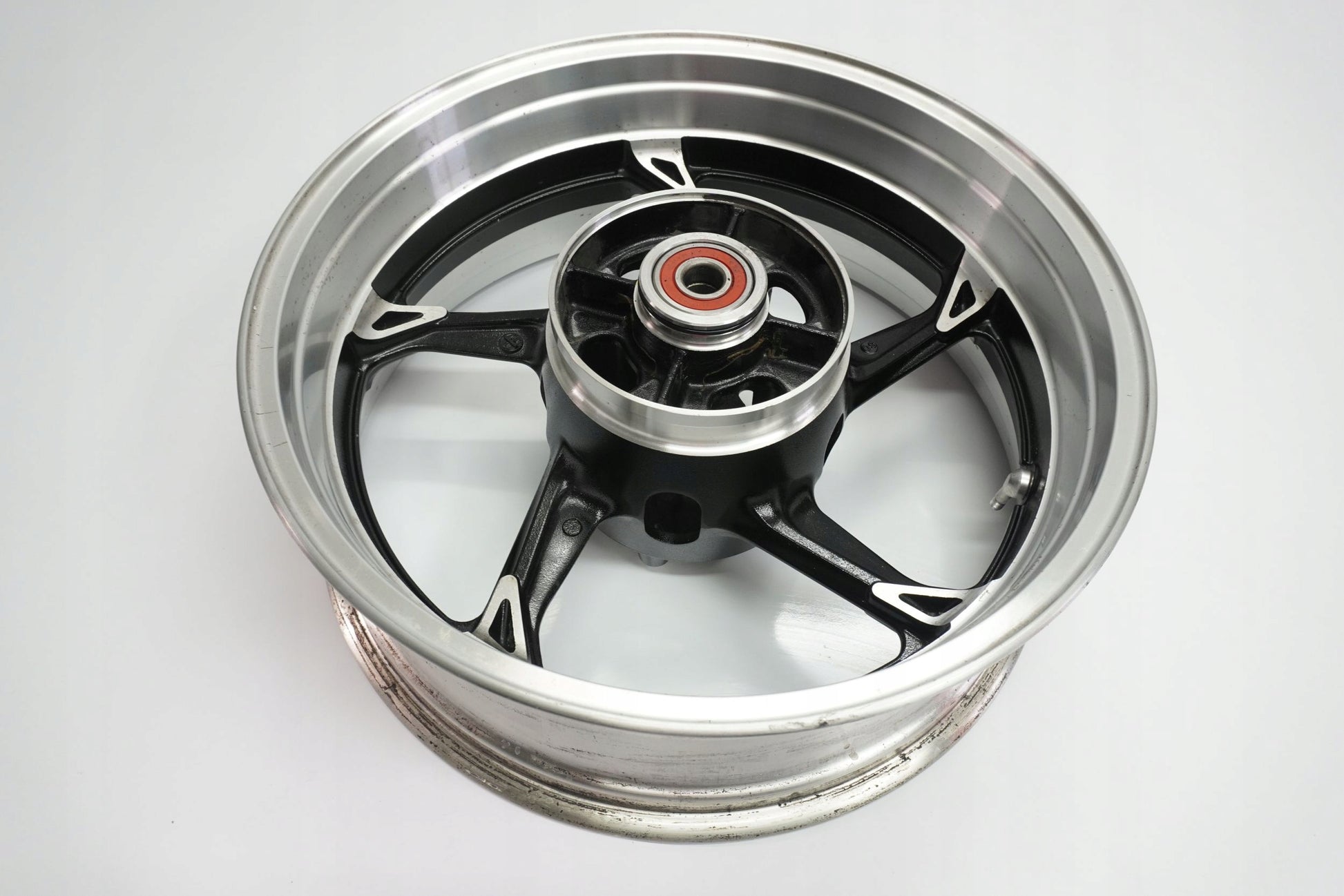 KAWASAKI Z1000 10-13 Felge hinten Wheel Hinterrad 6