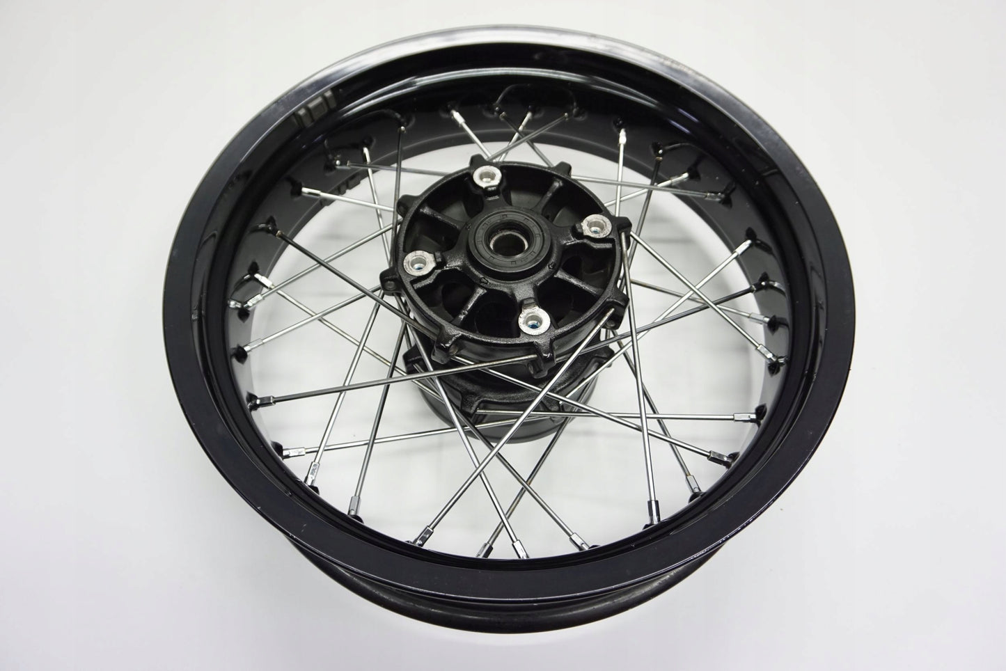 TRIUMPH TIGER 800 XC 10-14 Felge hinten Wheel Hinterrad 6