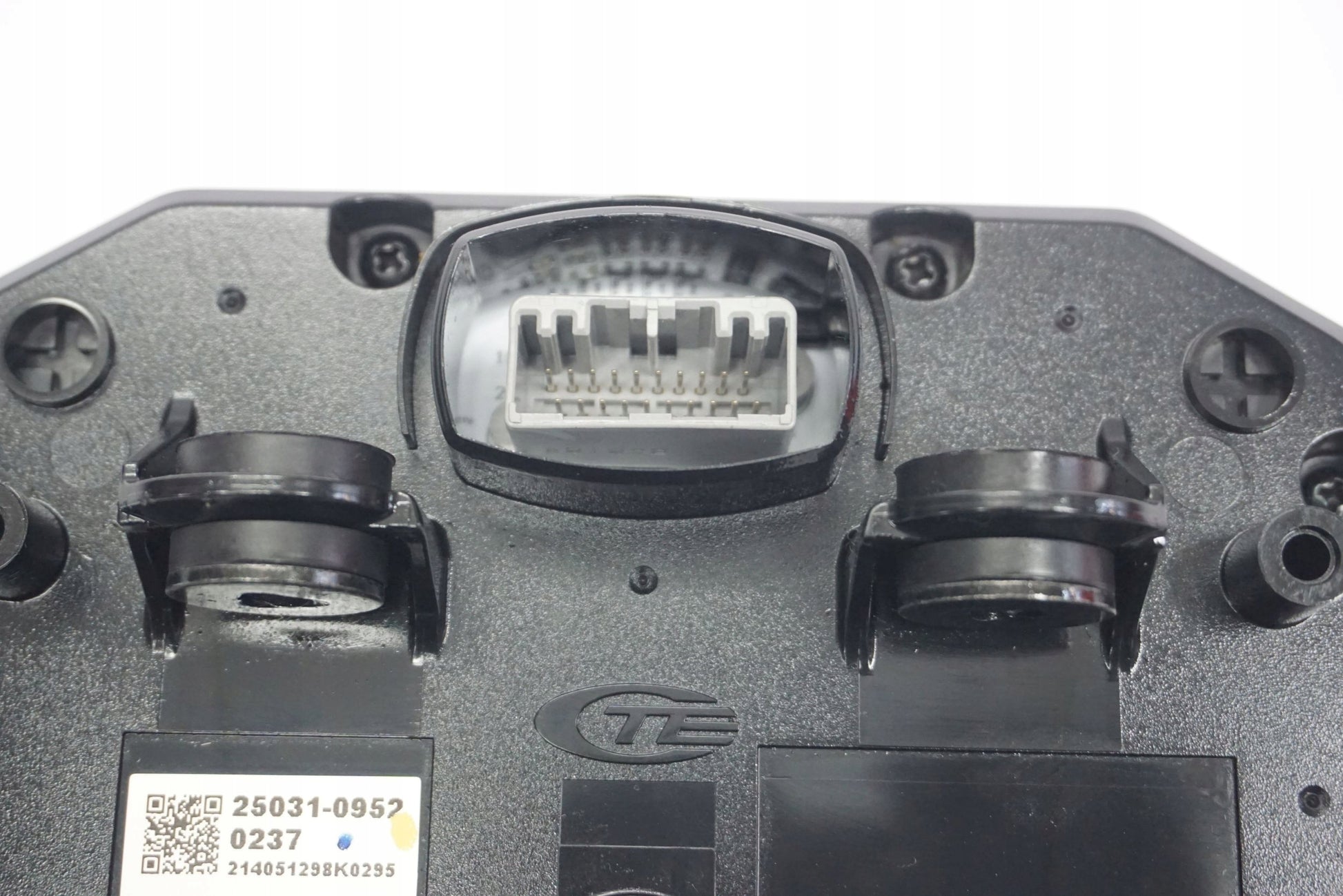 KAWASAKI Z 650 20-22 Tacho Tachometer Cockpit Speedometer 5