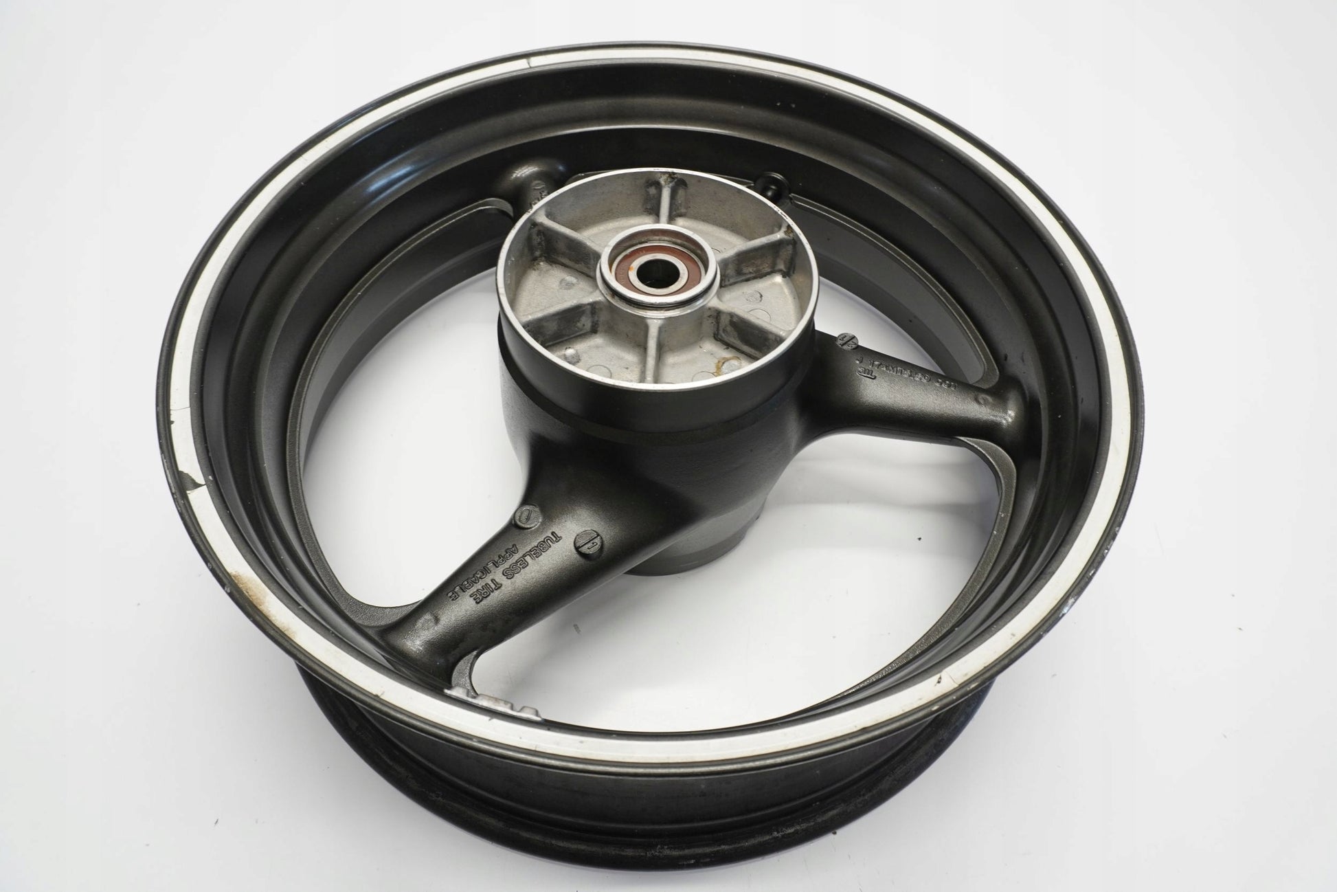 HONDA CBR 600 F4i SPORT 01-06 Felge hinten Wheel Hinterrad 7