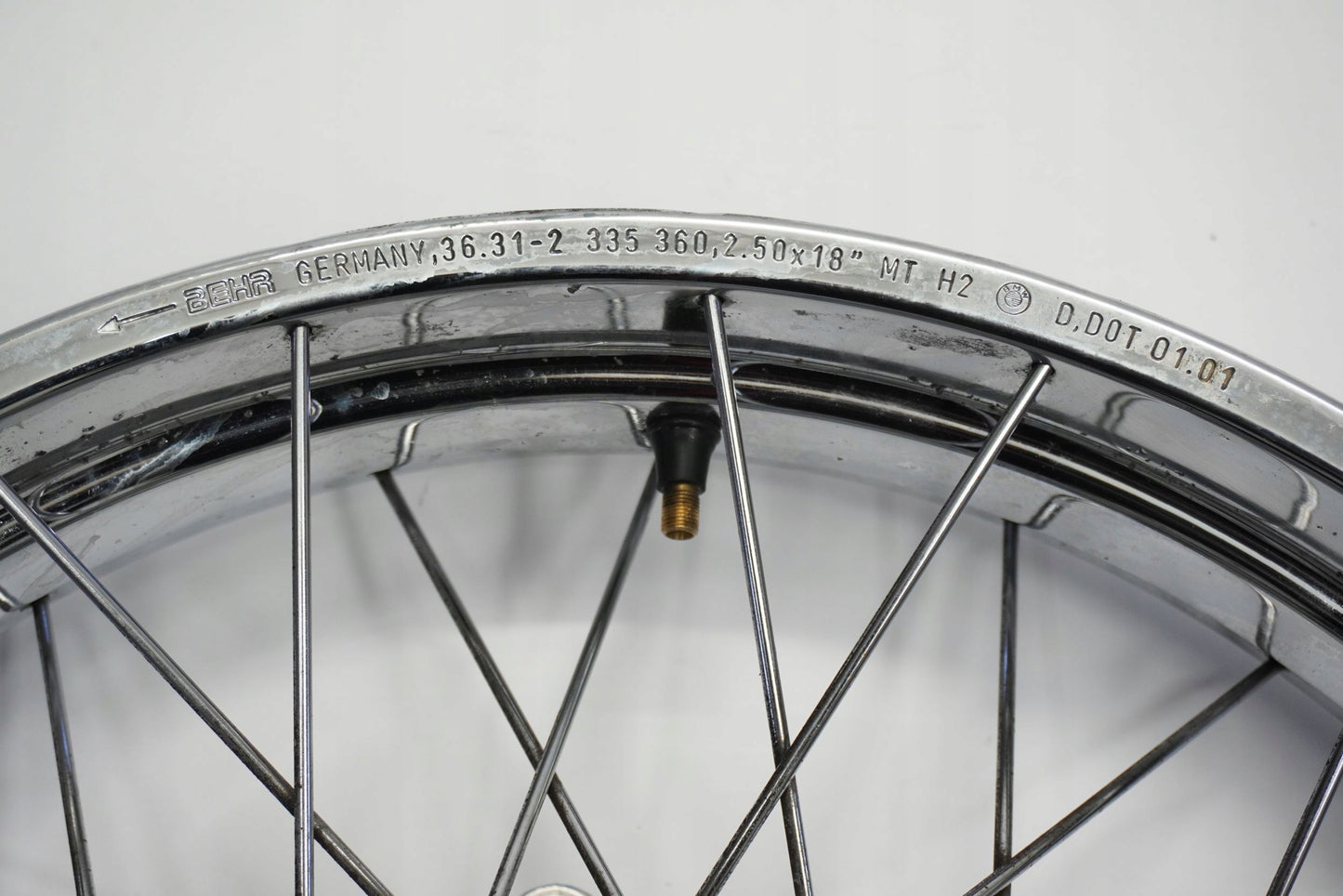 BMW R 1200 C 97-04 Felge vorne Wheel Vorderrad 2