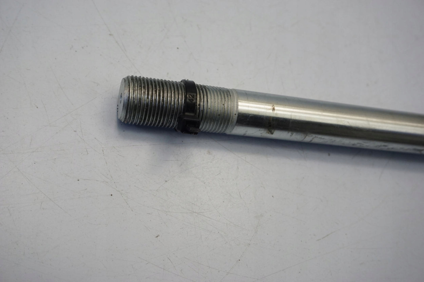 KAWASAKI VULCAN S 650 21- Vorderachse Achse vorne Radachse front axle 6