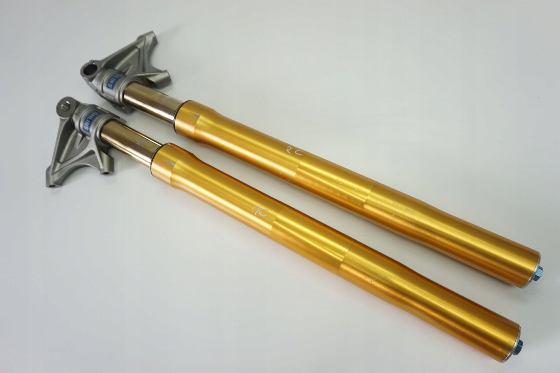 TRIUMPH DAYTONA 675 06-12 Öhlins Gabel Gabelholme Fork 9