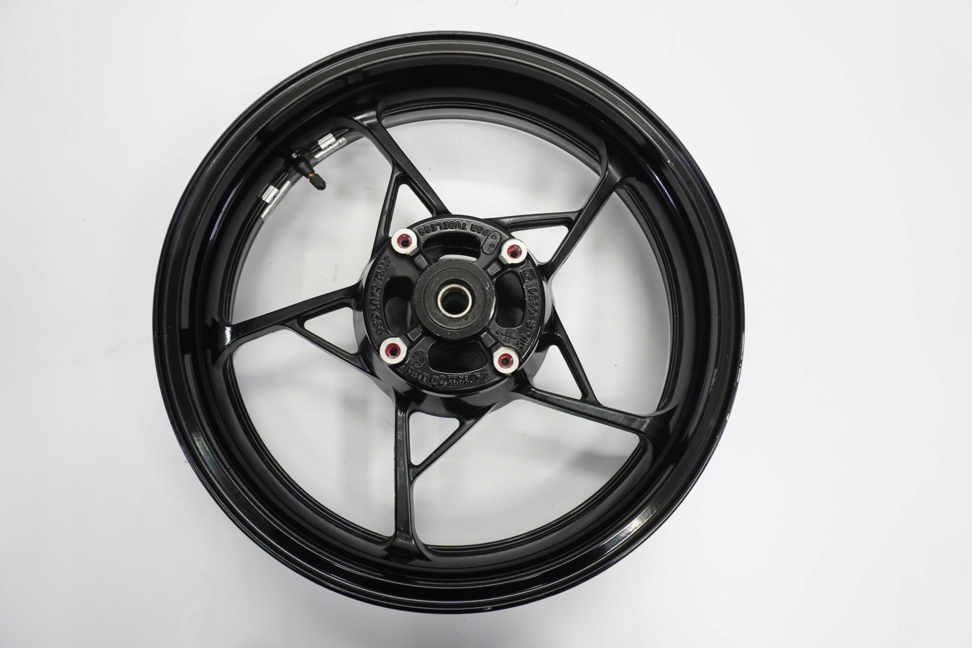 KAWASAKI Z 650 17-19 Felge hinten Wheel Hinterrad 8