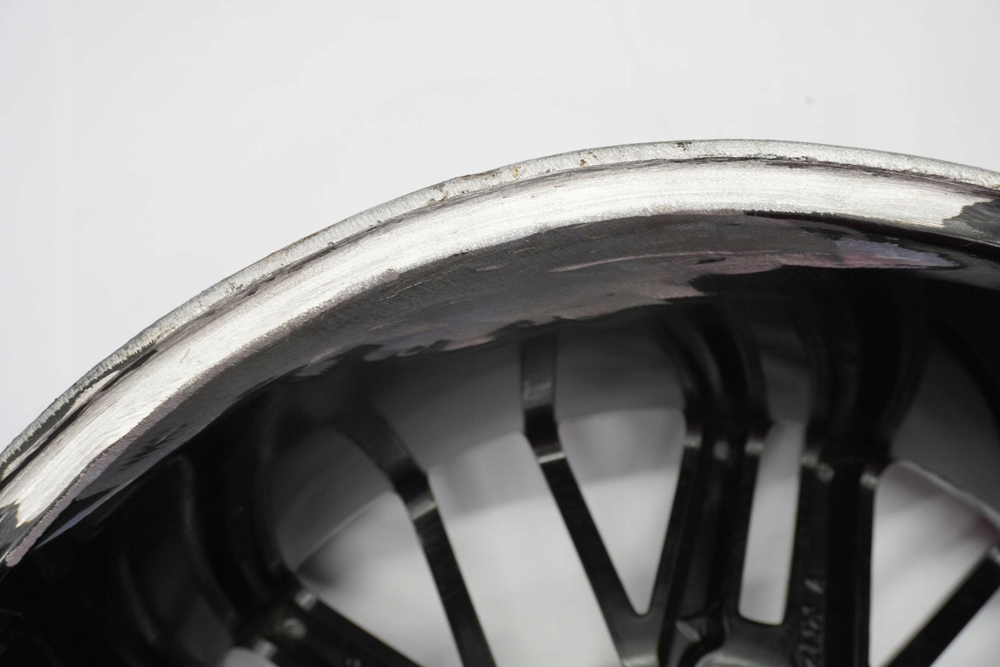 TRIUMPH ROCKET III 05-10 Felge hinten Wheel Hinterrad 11