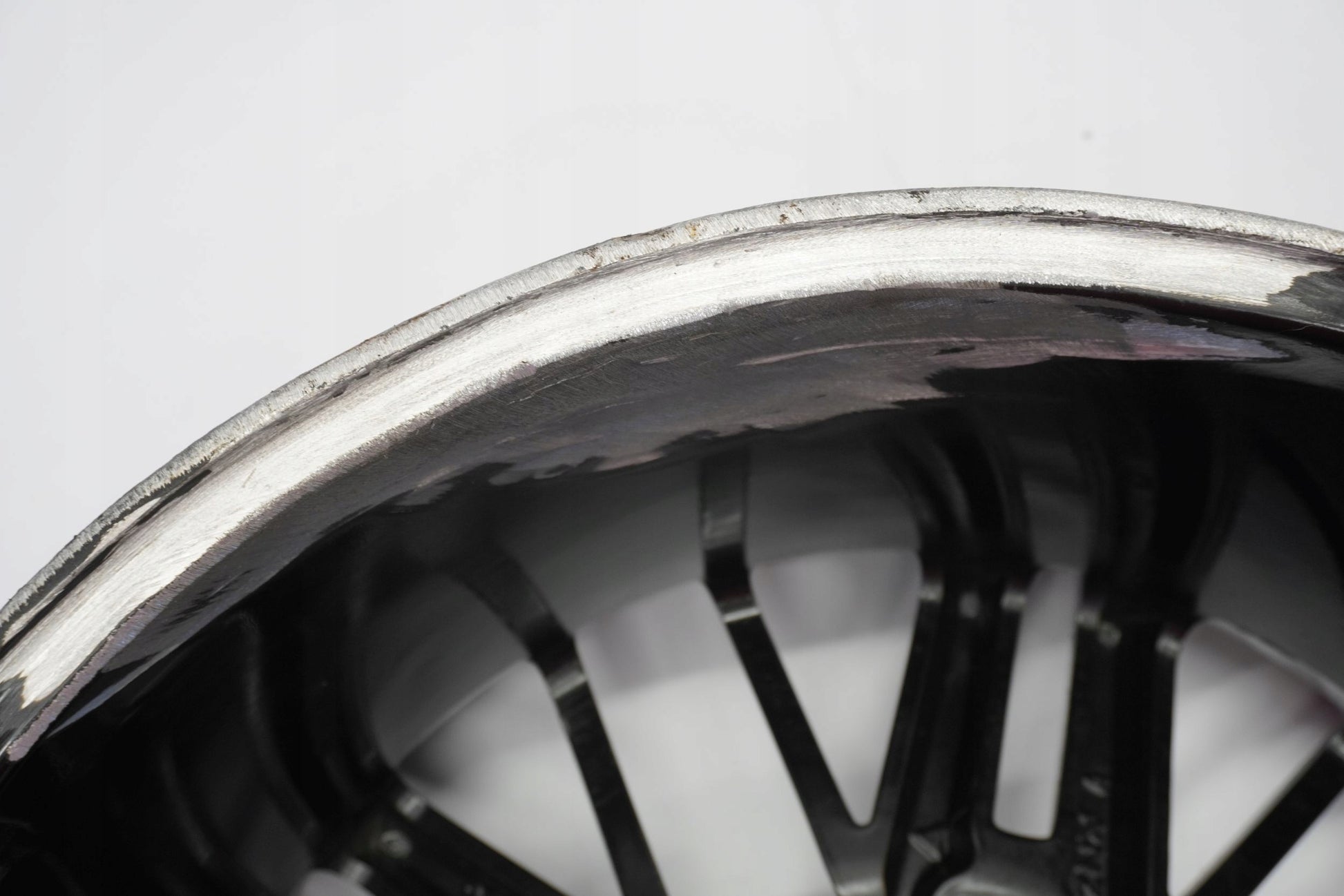 TRIUMPH ROCKET III 05-10 Felge hinten Wheel Hinterrad 11