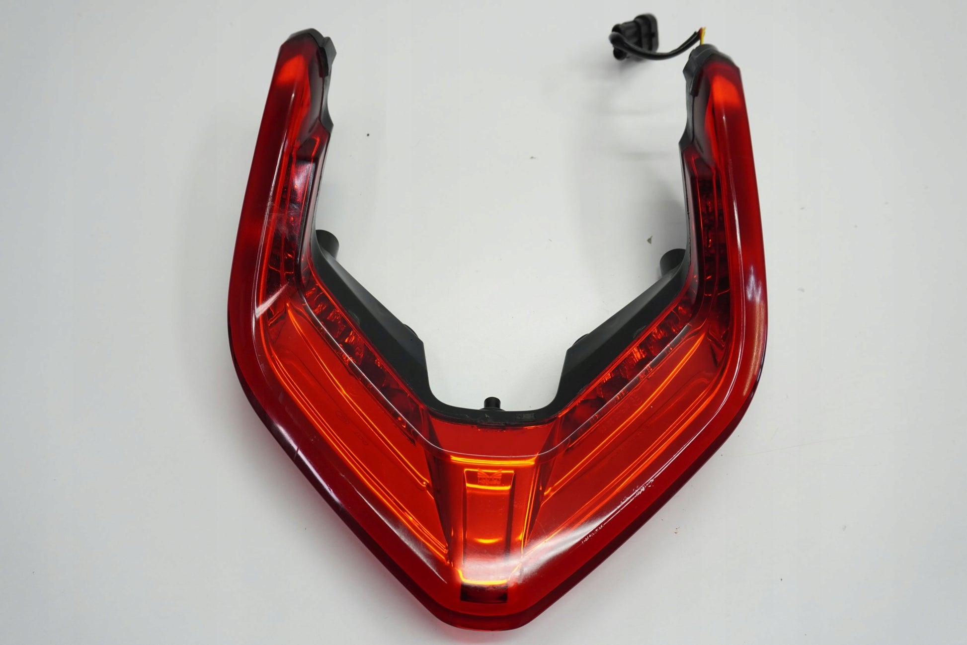 DUCATI STREETFIGHTER V2 Rücklicht 10