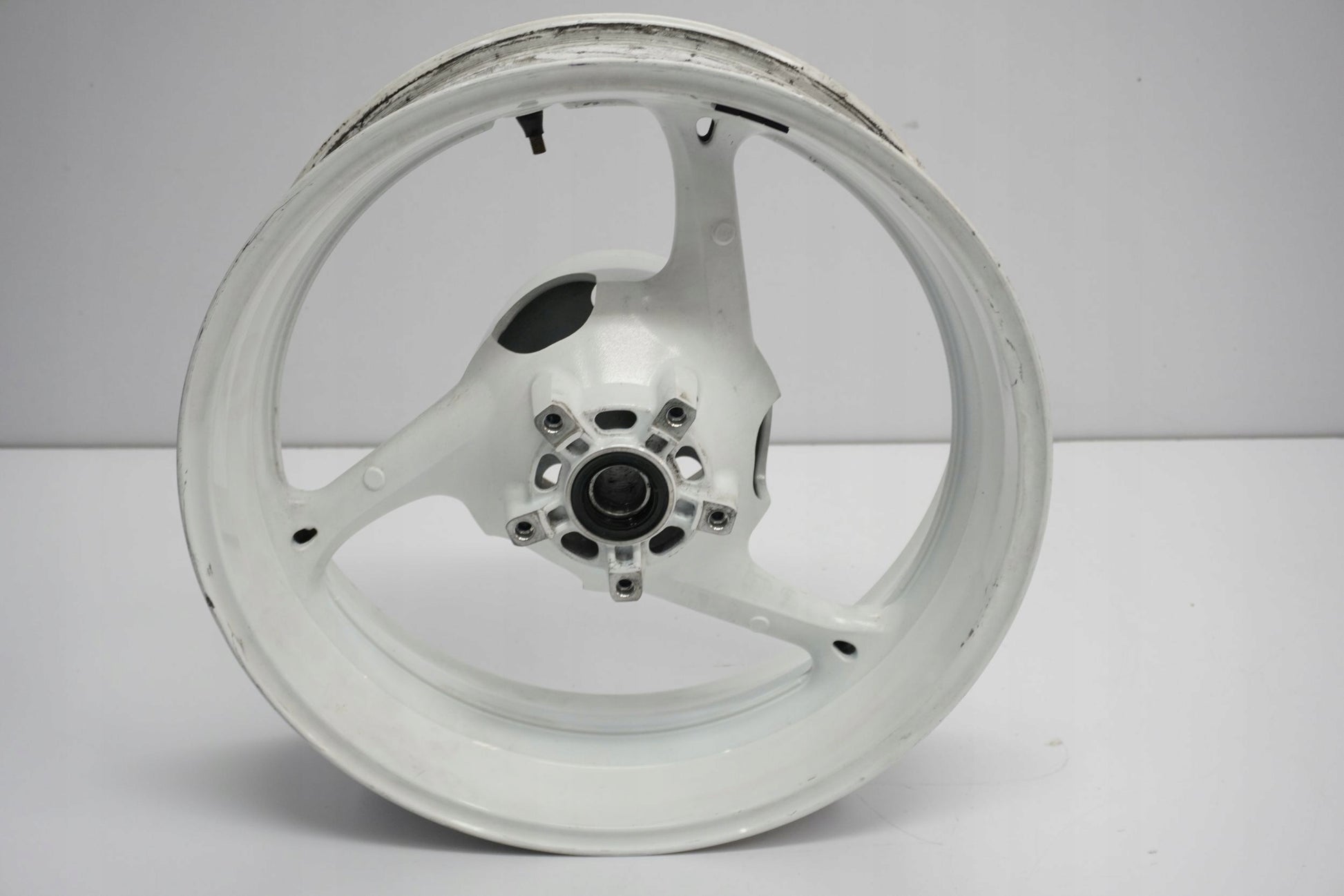SUZUKI GSX-R 600 750 K8 K9 L0 Felge hinten Wheel Hinterrad 9