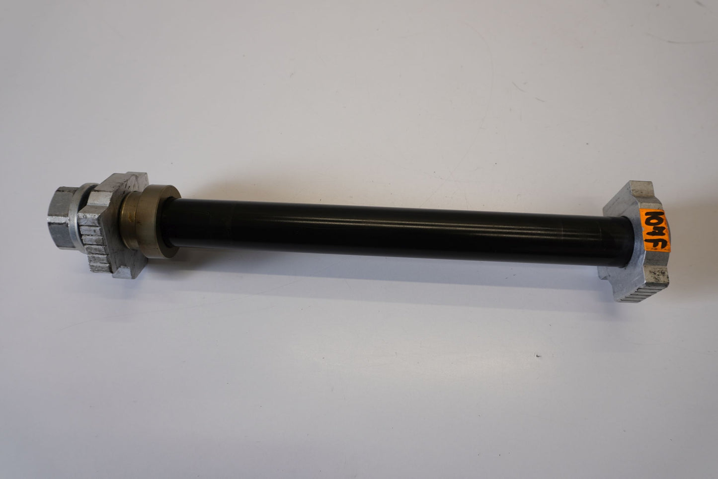 KTM 1290 SUPER ADVENTURE S 17- Hinterachse Achse hinten Radachse rear axle 2