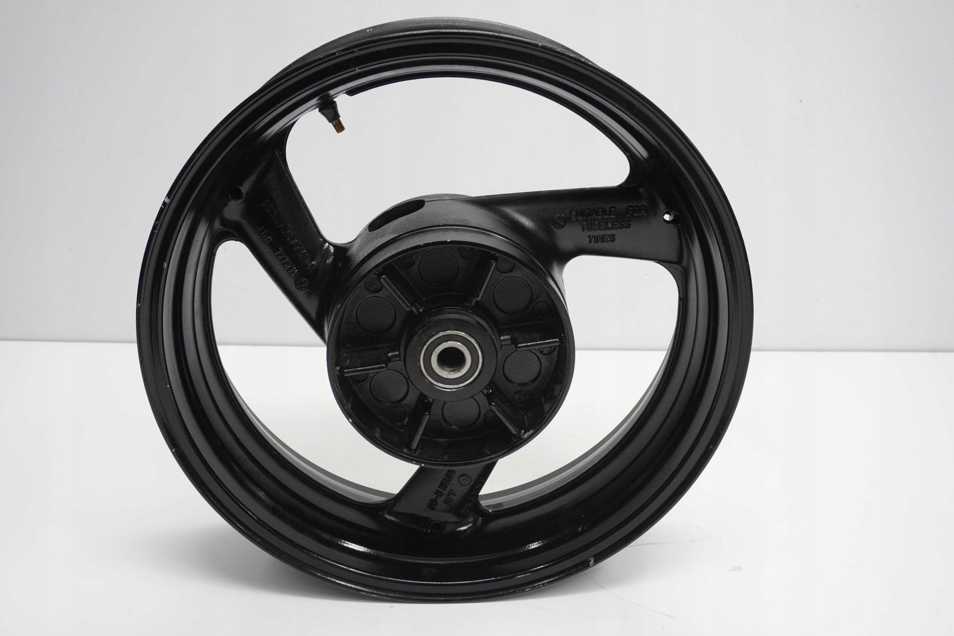 YAMAHA FZS FAZER 600 00-01 Felge hinten Wheel Hinterrad 9