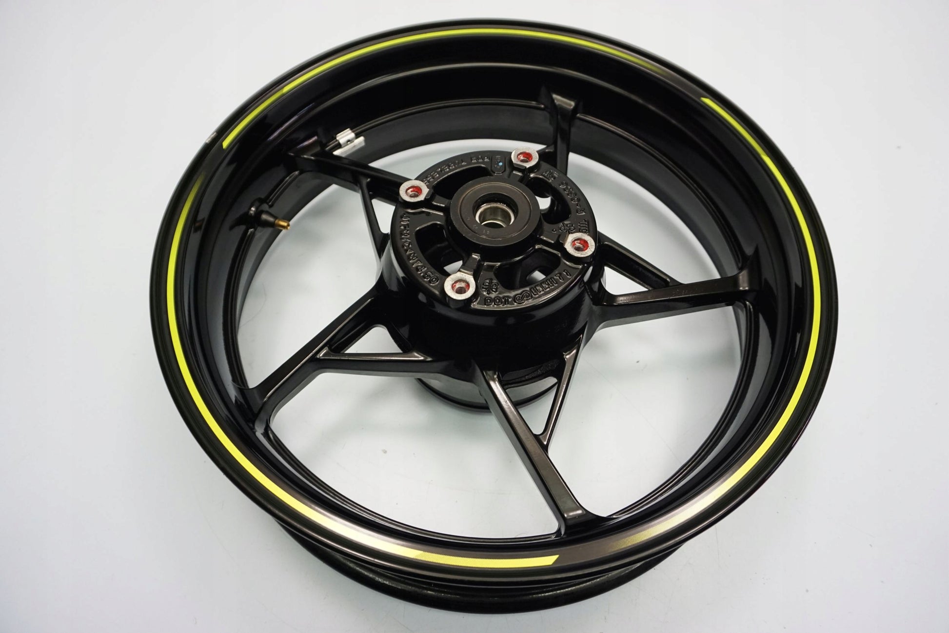 KAWASAKI Z 650 20-22 Felge hinten Wheel Hinterrad 2