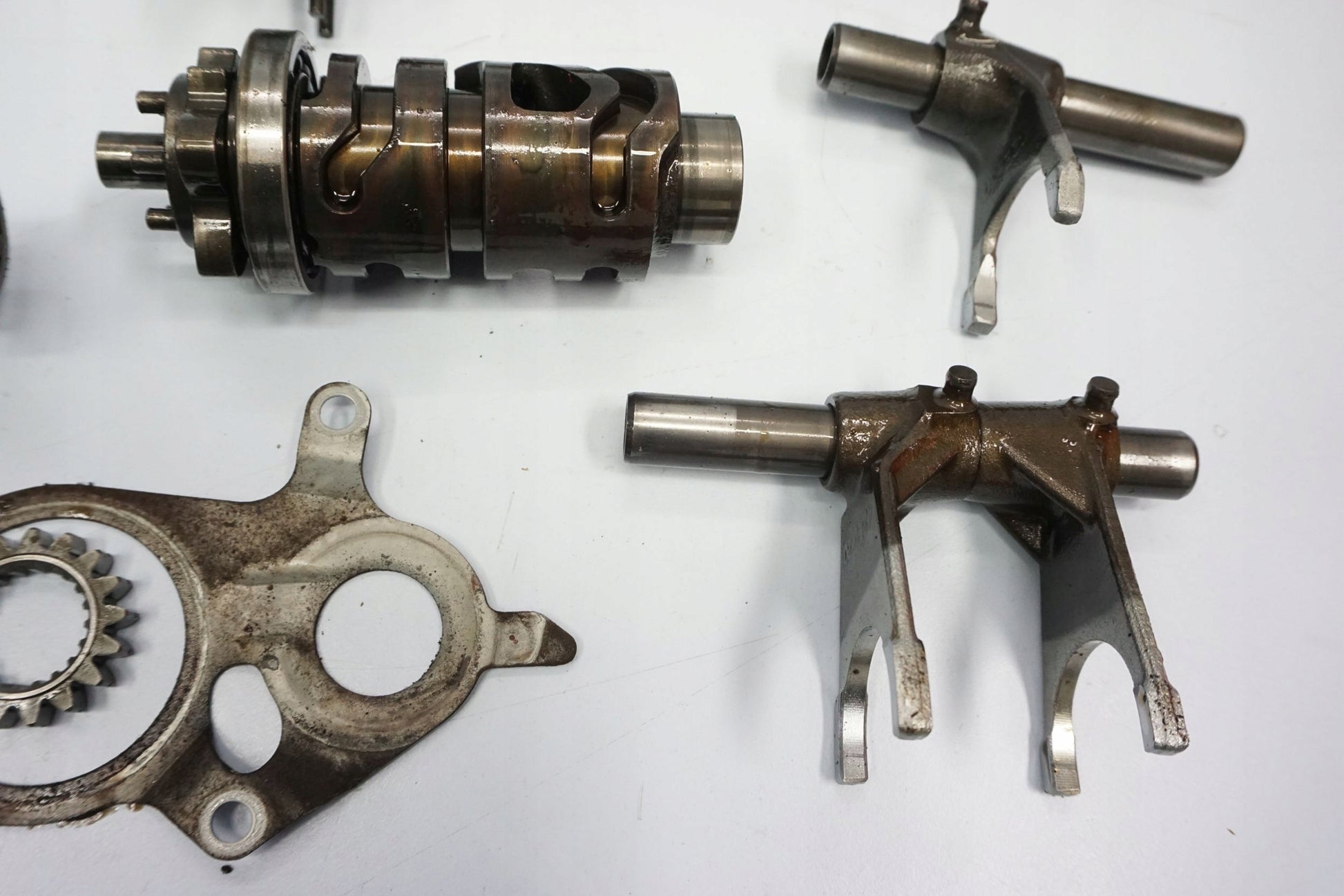 SUZUKI SFV 650 GLADIUS 09-16 Getriebe Gearbox 6