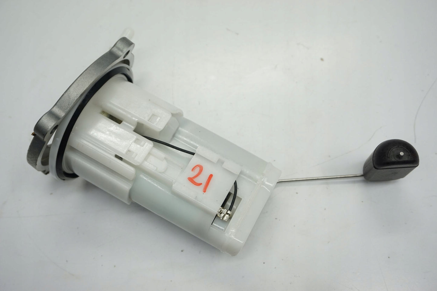 YAMAHA MT-09 24- Benzinpumpe Kraftstoffpumpe Fuel Pump 3