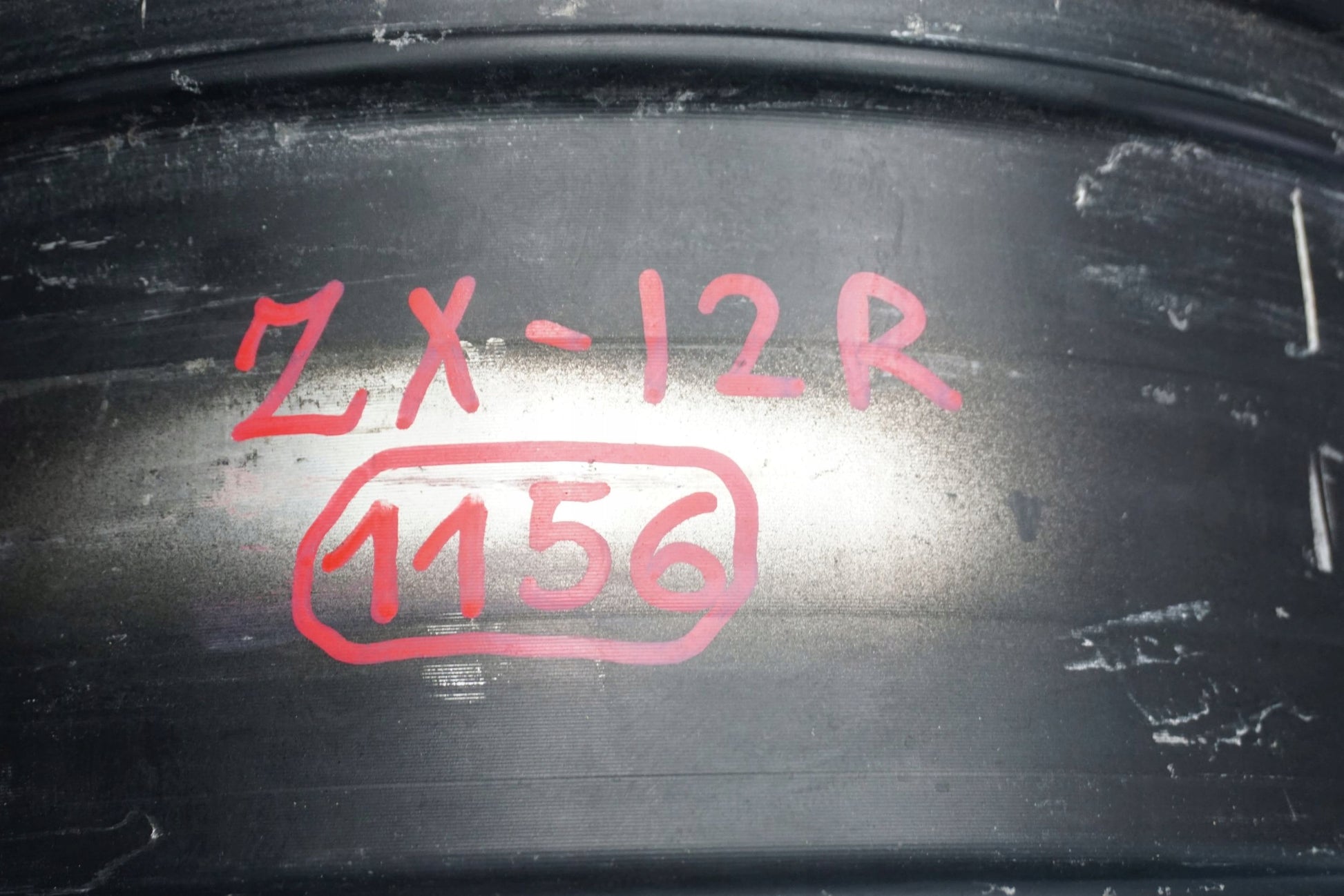 KAWASAKI ZX-12R NINJA 00-06 Felge hinten Wheel Hinterrad 4