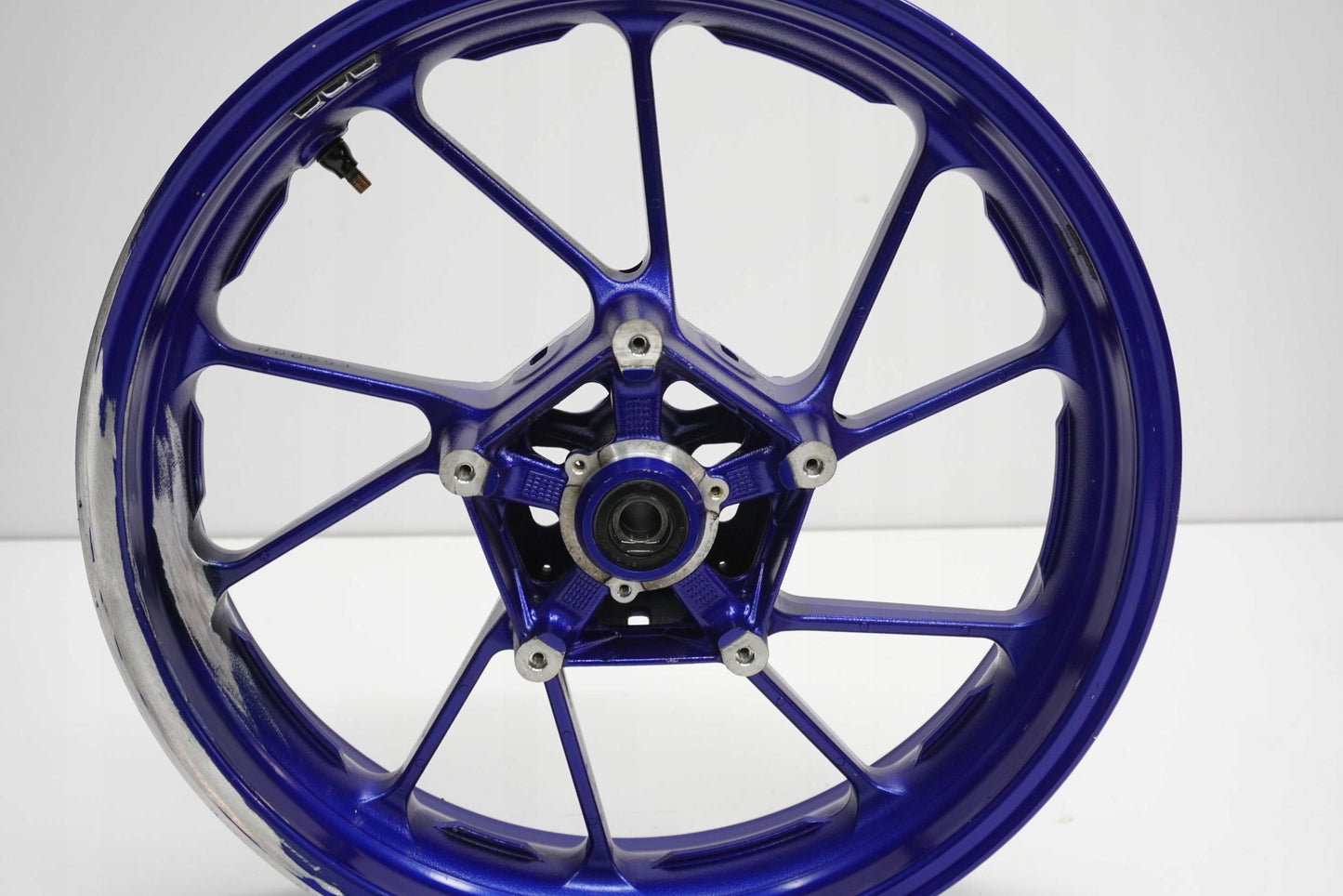 YAMAHA MT-09 13-16 Felge vorne Wheel Vorderrad 11