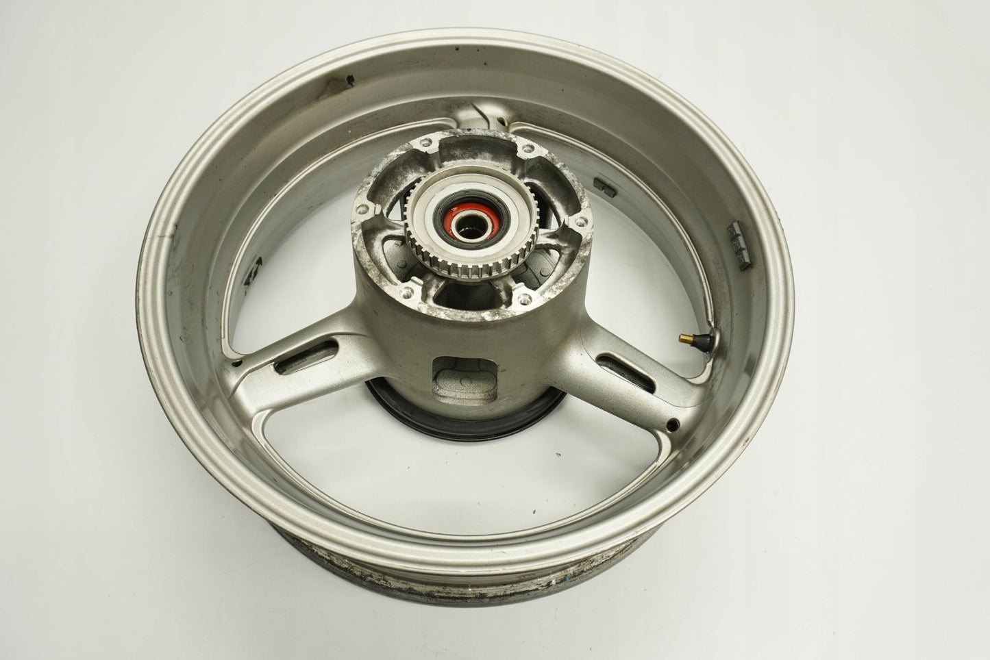 YAMAHA FJR 1300 01-05 Felge hinten Wheel Hinterrad 5